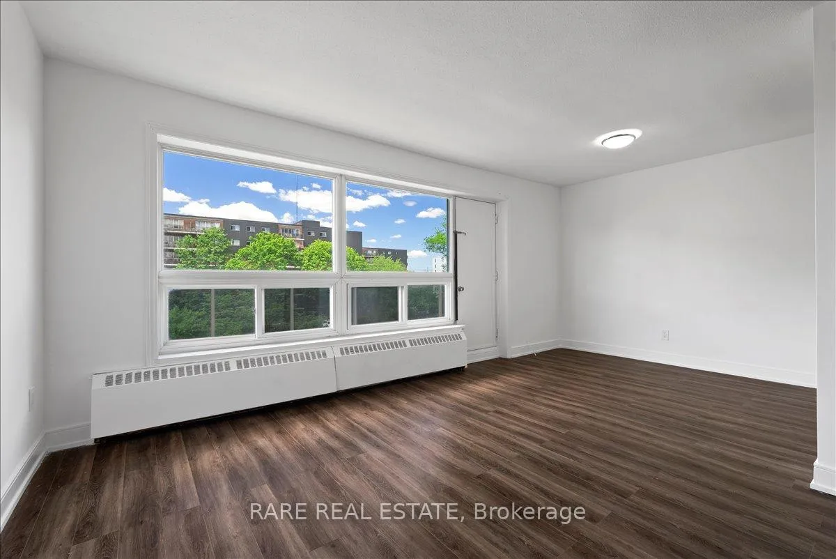 Photo 5 of Unit 419, 10 Garfella Drive, Etobicoke, West Humber-Clairville — HOMEH