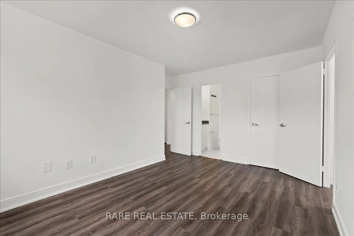 Photo 14 of Unit 419, 10 Garfella Drive, Etobicoke, West Humber-Clairville — HOMEH