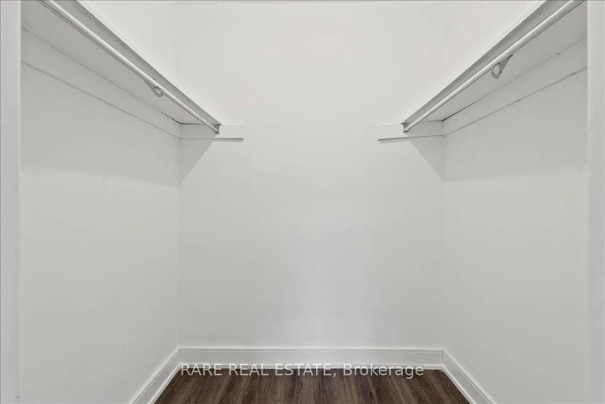 Photo 17 of Unit 419, 10 Garfella Drive, Etobicoke, West Humber-Clairville — HOMEH