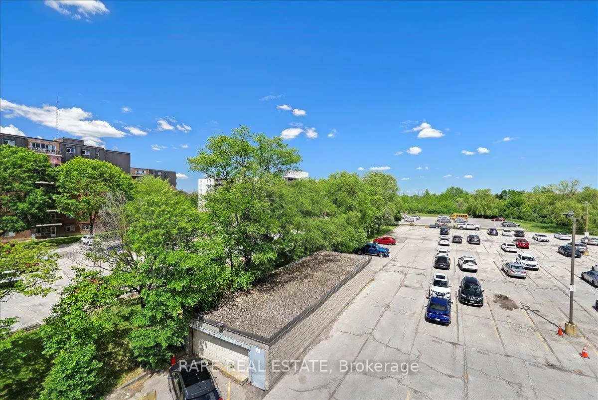 Photo 21 of Unit 419, 10 Garfella Drive, Etobicoke, West Humber-Clairville — HOMEH