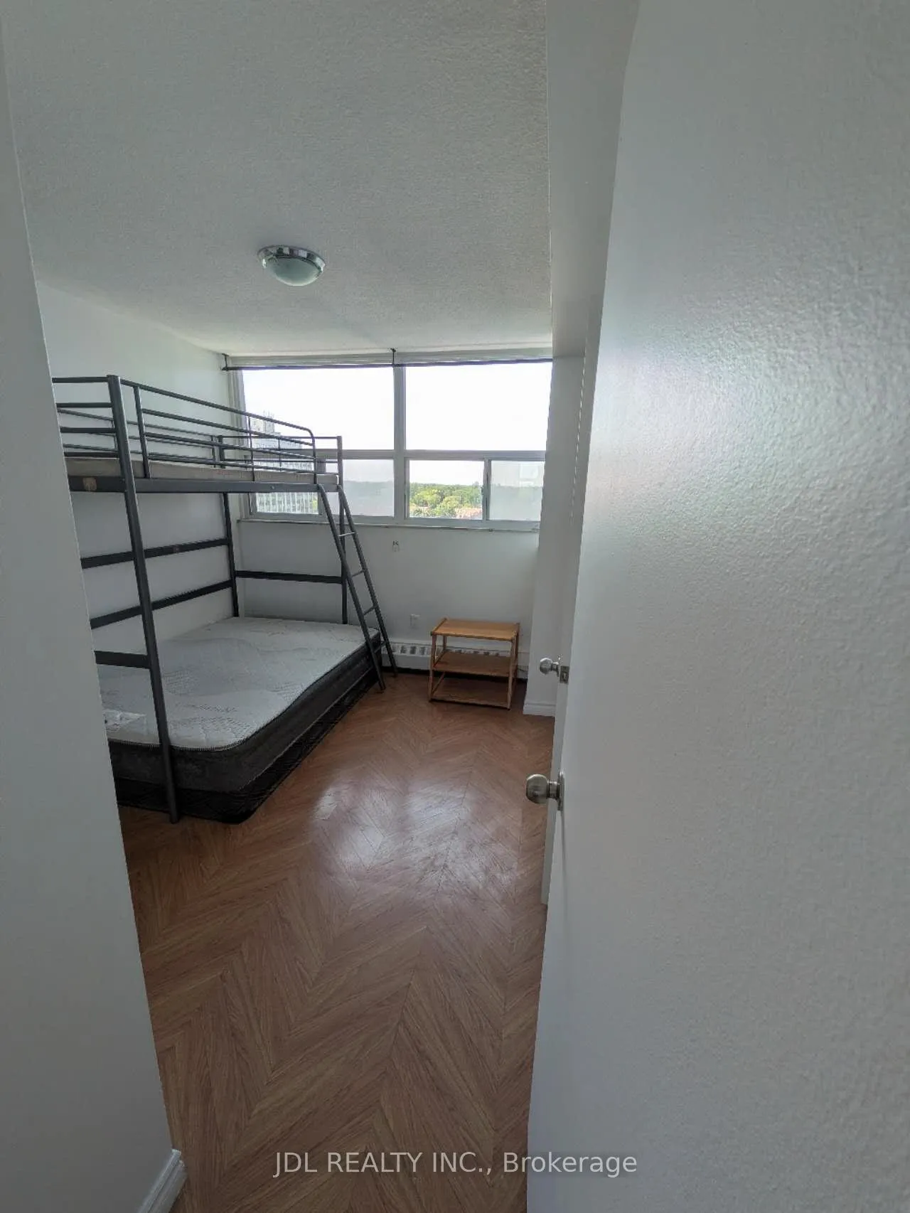 Photo 7 of Unit 1003, 4101 Steeles Avenue E, Scarborough, Agincourt South-Malvern West — HOMEH