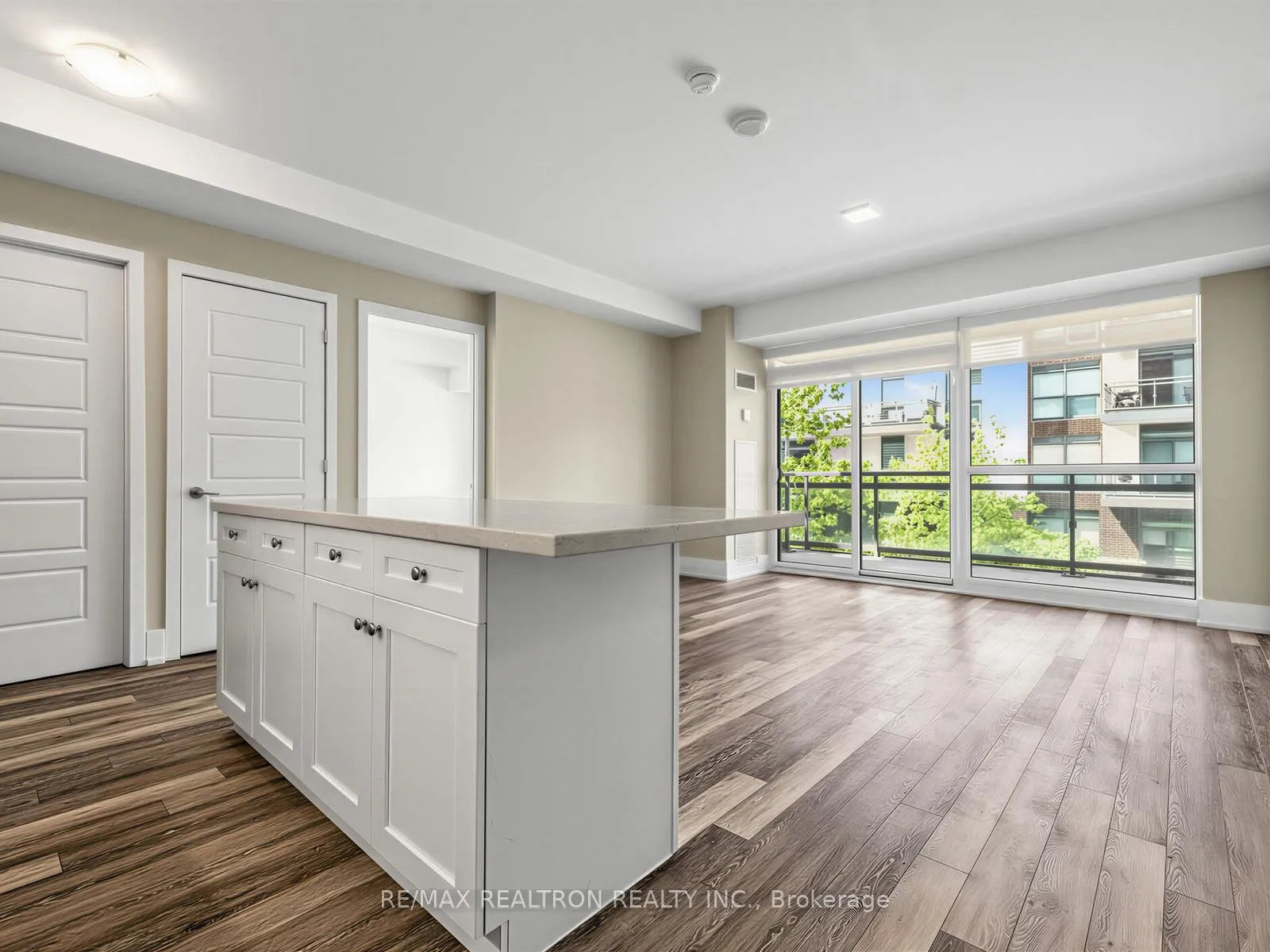 Front of Unit B209, 271 Sea Ray Avenue