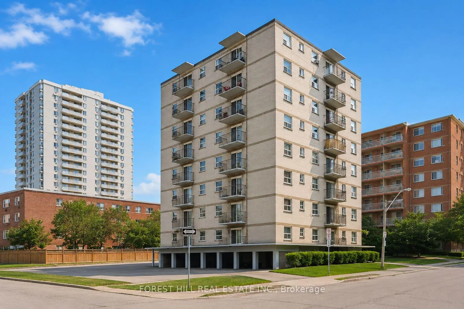 Front of Unit 202, 92 Robinson Street