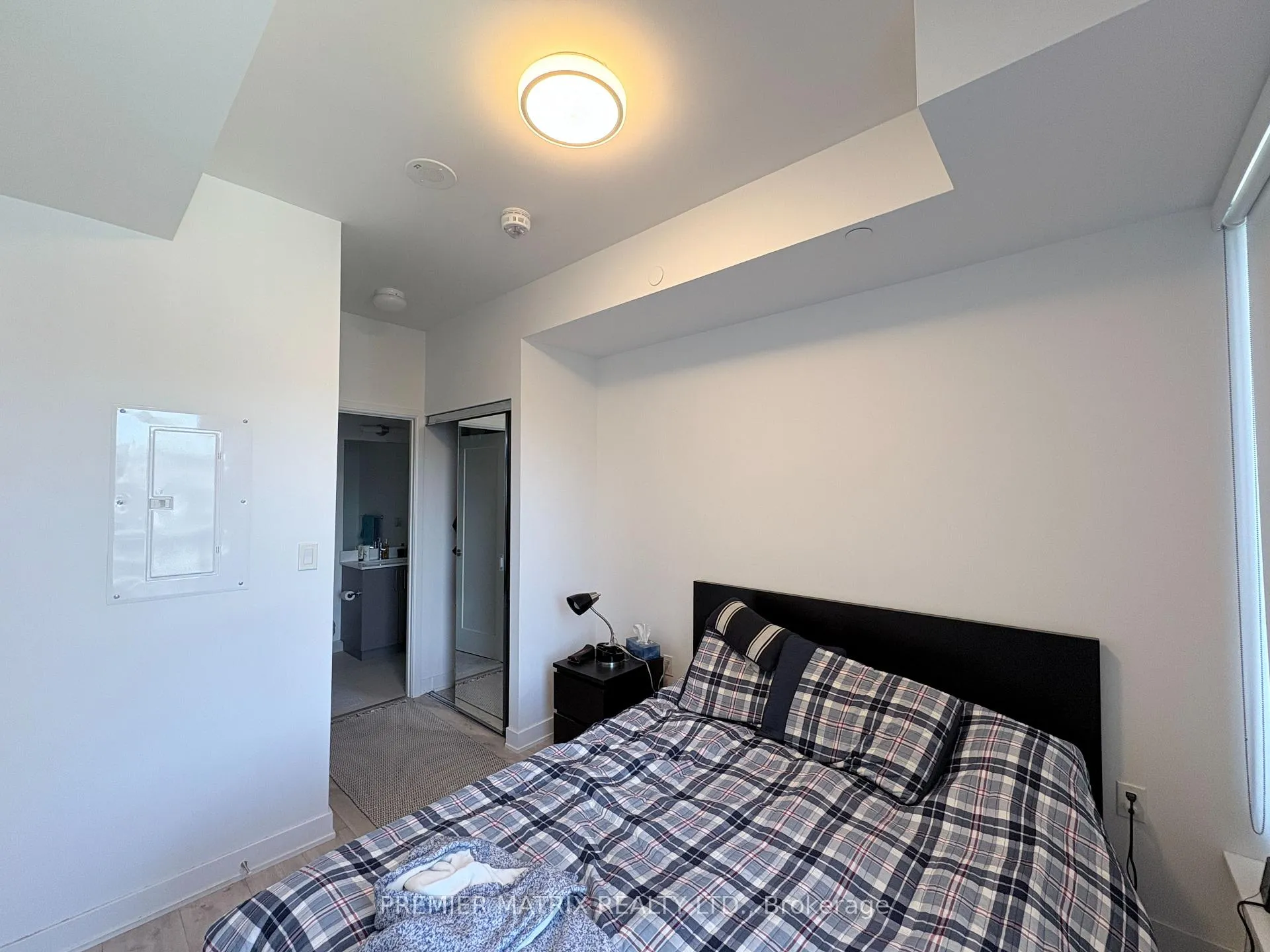 Photo 12 of Unit 1002, 576 Front Street W, Toronto, Waterfront Communities — HOMEH