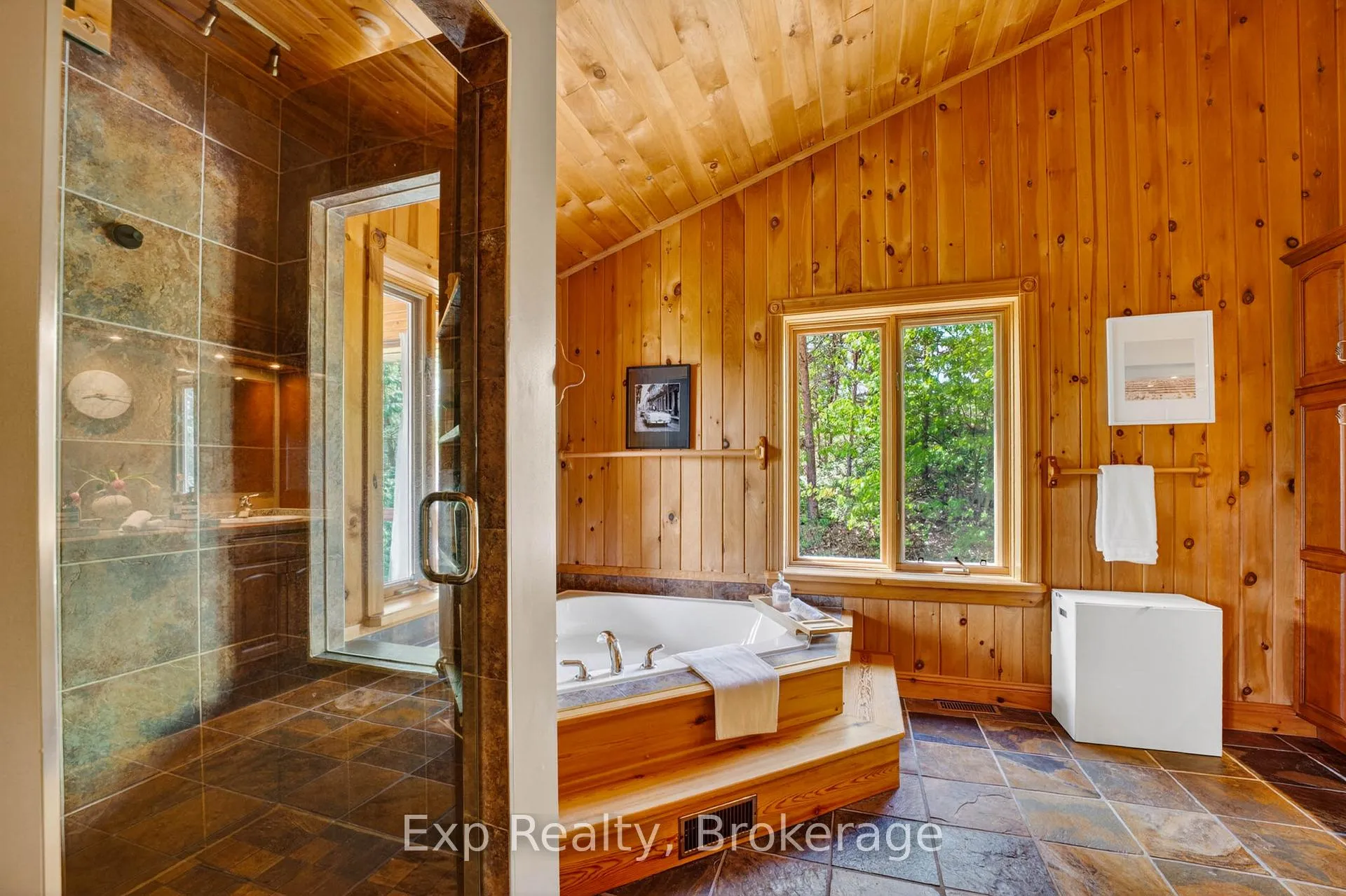 Photo 20 of 3362 Pioneer Road, Hamilton Township, Rural Hamilton — HOMEH