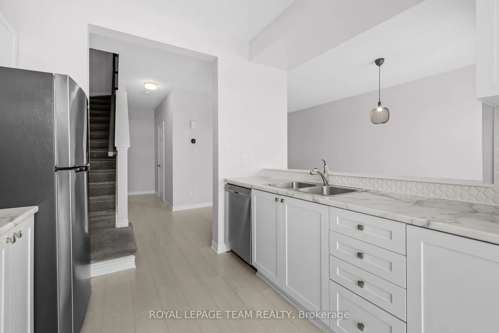 Photo 8 of 53 Lentago Avenue, Ottawa, Barrhaven - Half Moon Bay — HOMEH