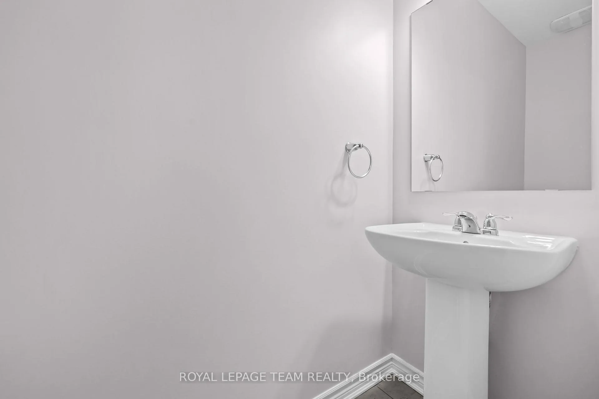 Photo 10 of 53 Lentago Avenue, Ottawa, Barrhaven - Half Moon Bay — HOMEH