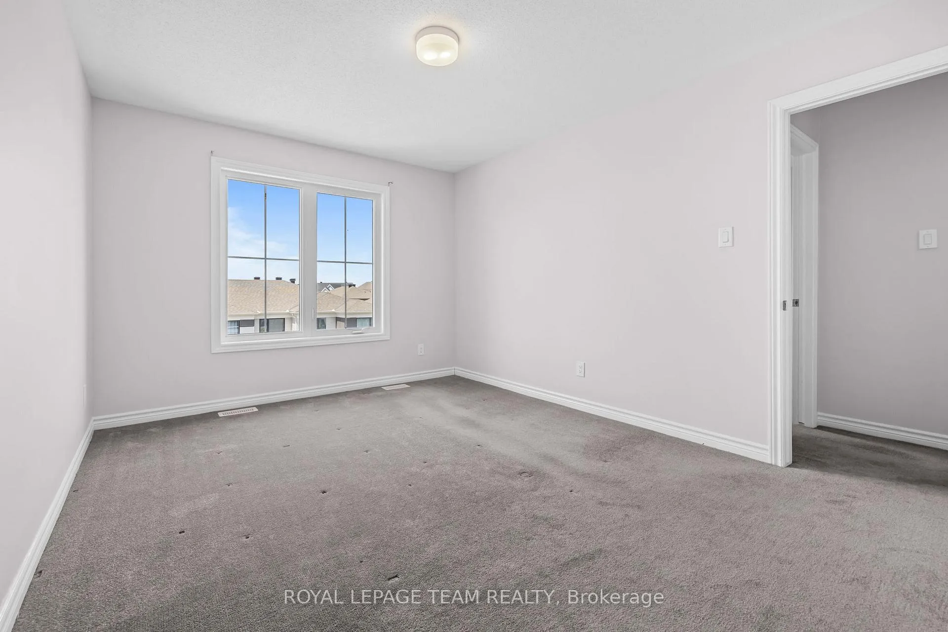 Photo 12 of 53 Lentago Avenue, Ottawa, Barrhaven - Half Moon Bay — HOMEH