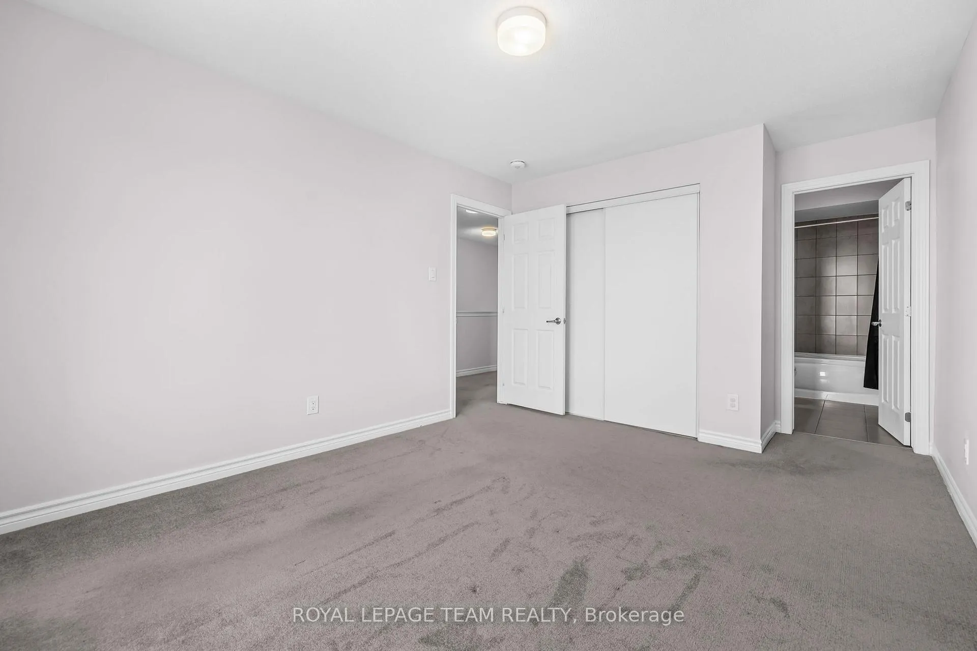 Photo 13 of 53 Lentago Avenue, Ottawa, Barrhaven - Half Moon Bay — HOMEH