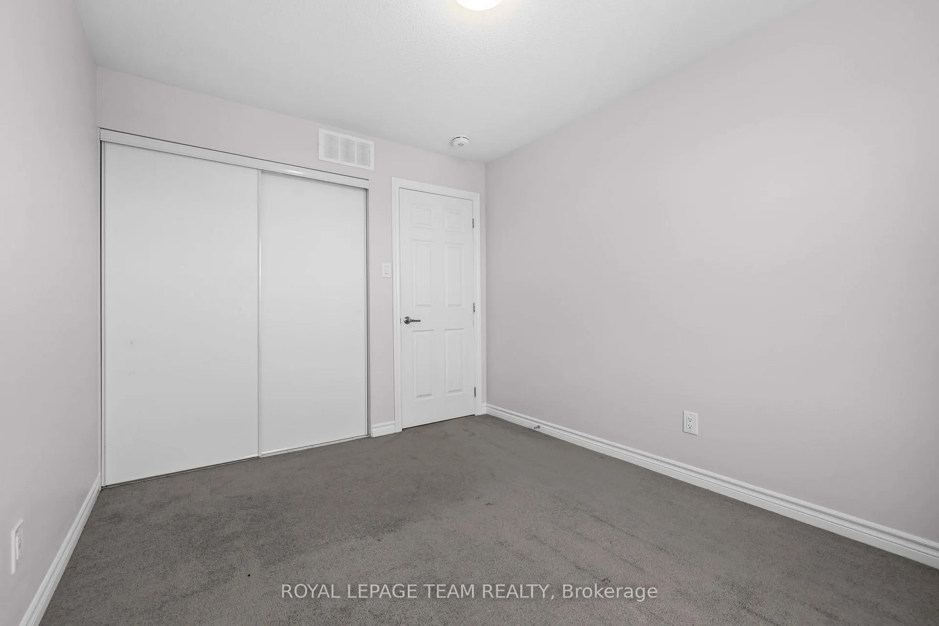 Photo 17 of 53 Lentago Avenue, Ottawa, Barrhaven - Half Moon Bay — HOMEH