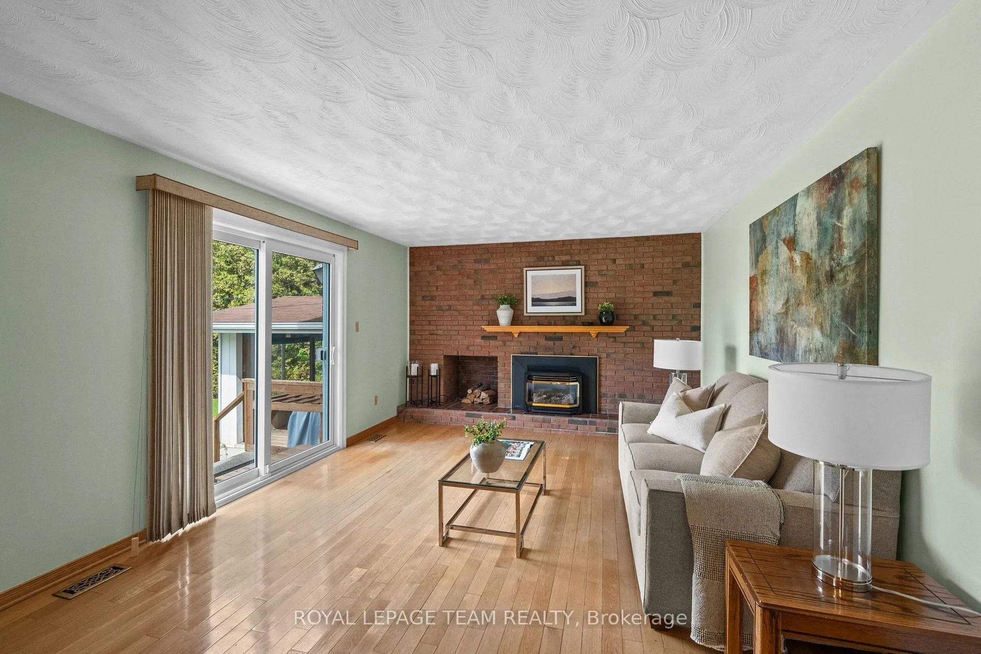 Photo 17 of 44 Steeple Hill Crescent, Ottawa, Fallowfield — HOMEH