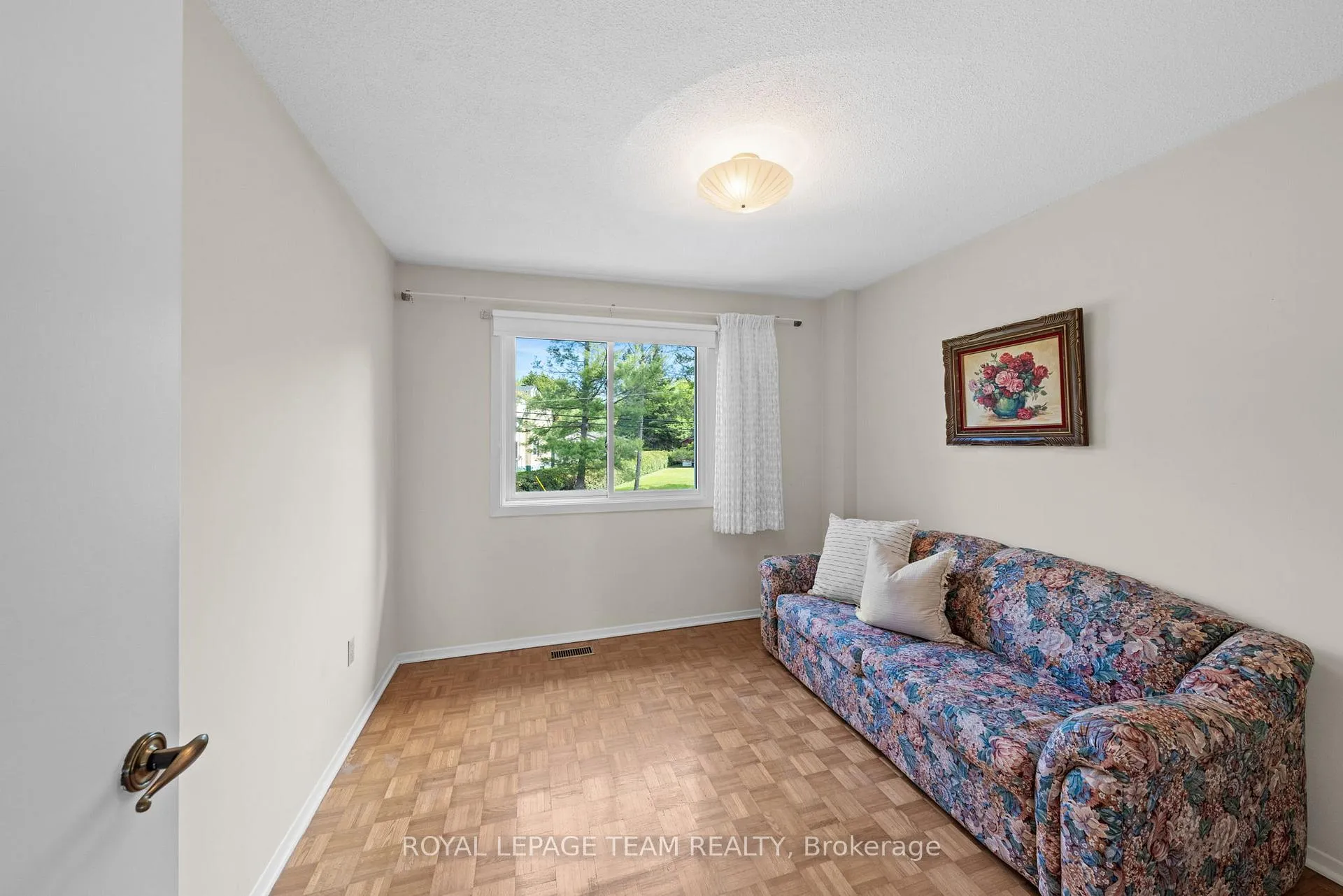 Photo 33 of 44 Steeple Hill Crescent, Ottawa, Fallowfield — HOMEH