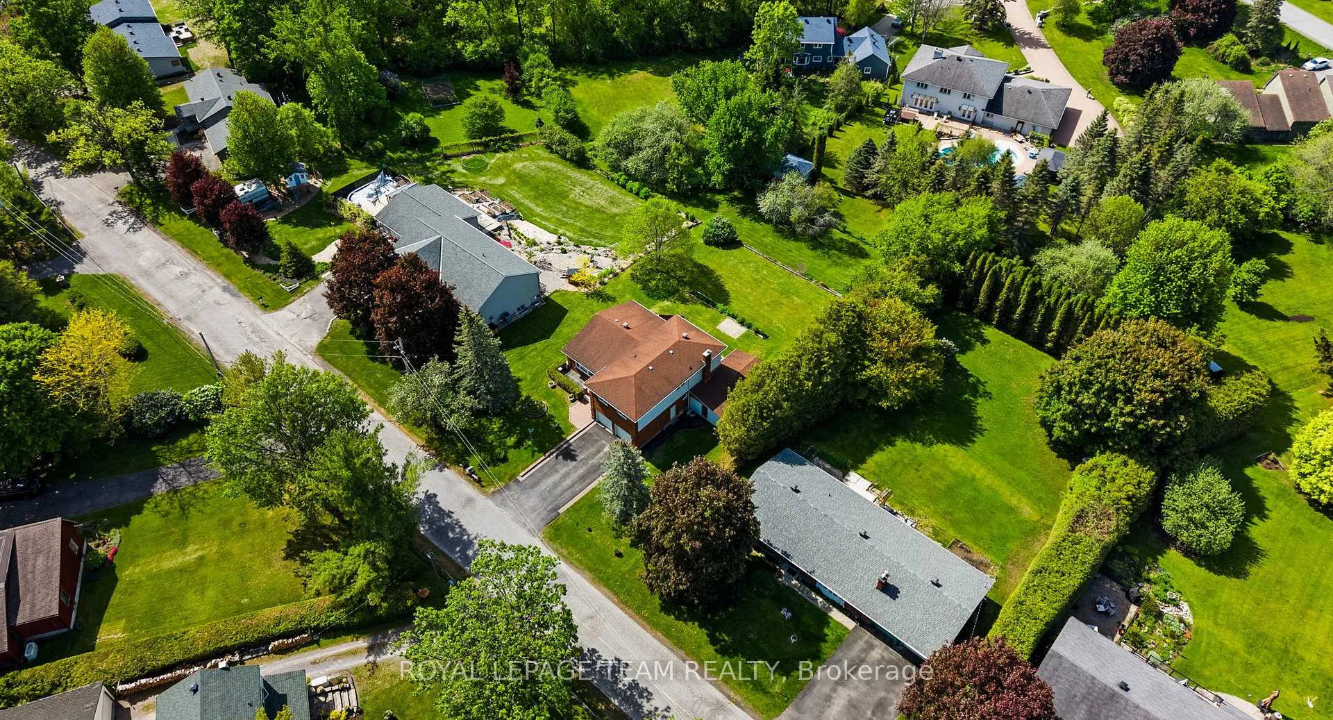 Photo 45 of 44 Steeple Hill Crescent, Ottawa, Fallowfield — HOMEH