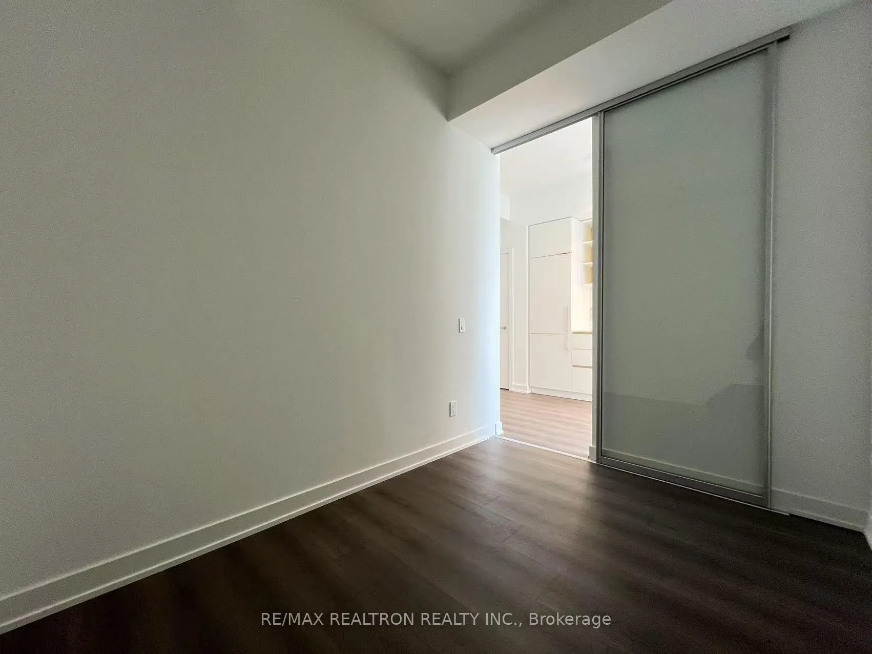 Photo 12 of Unit 3202, 8 Wellesley Street W, Toronto, Bay Street Corridor — HOMEH