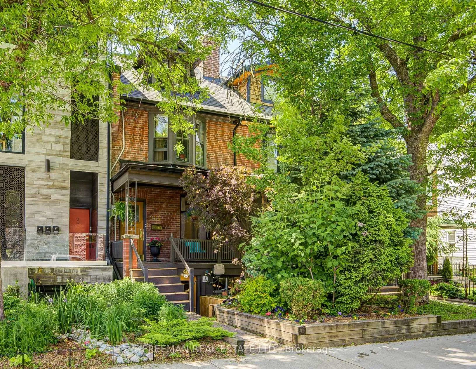 Photo 1 of 224 Lippincott Street, Toronto, University — HOMEH