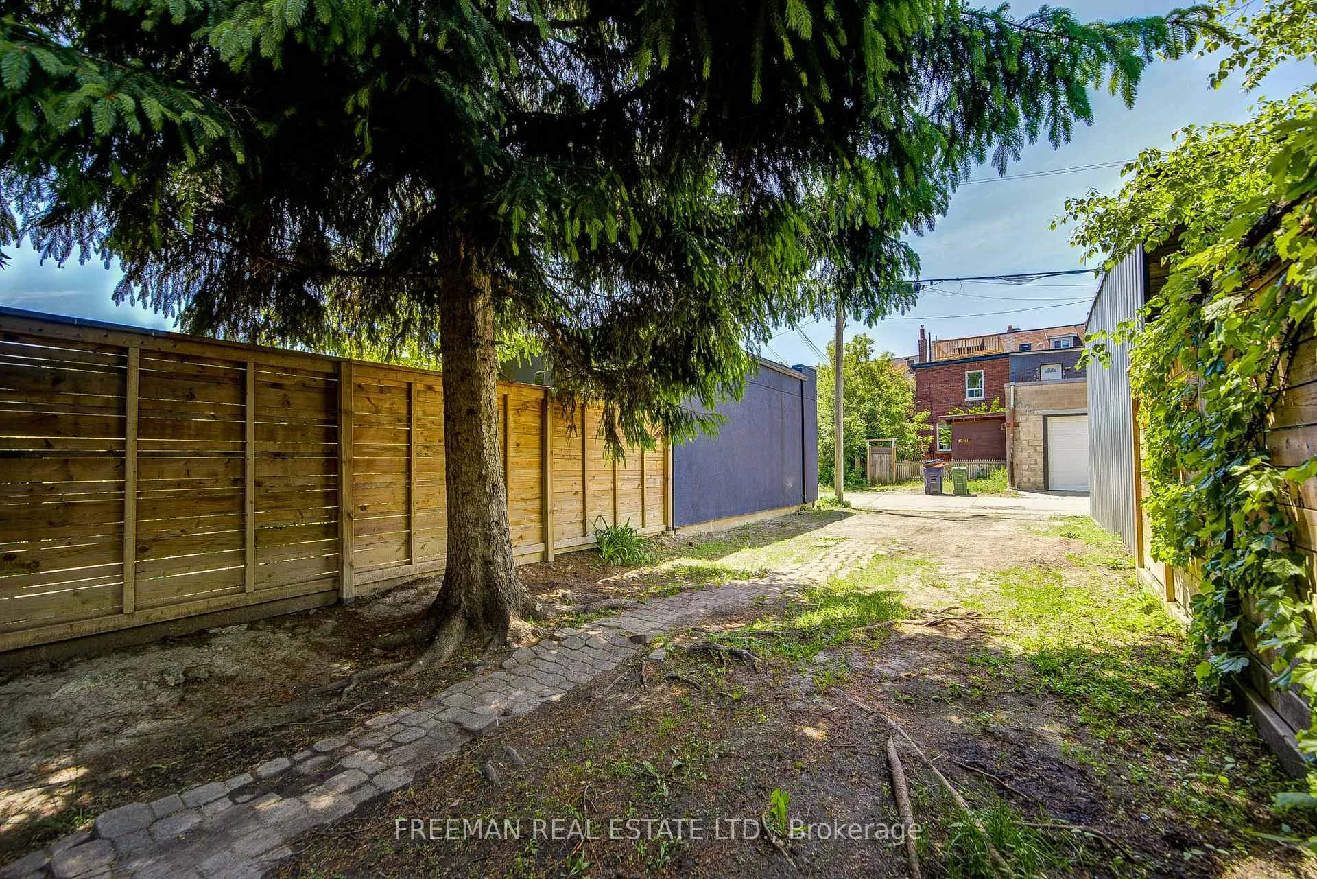 Photo 35 of 224 Lippincott Street, Toronto, University — HOMEH