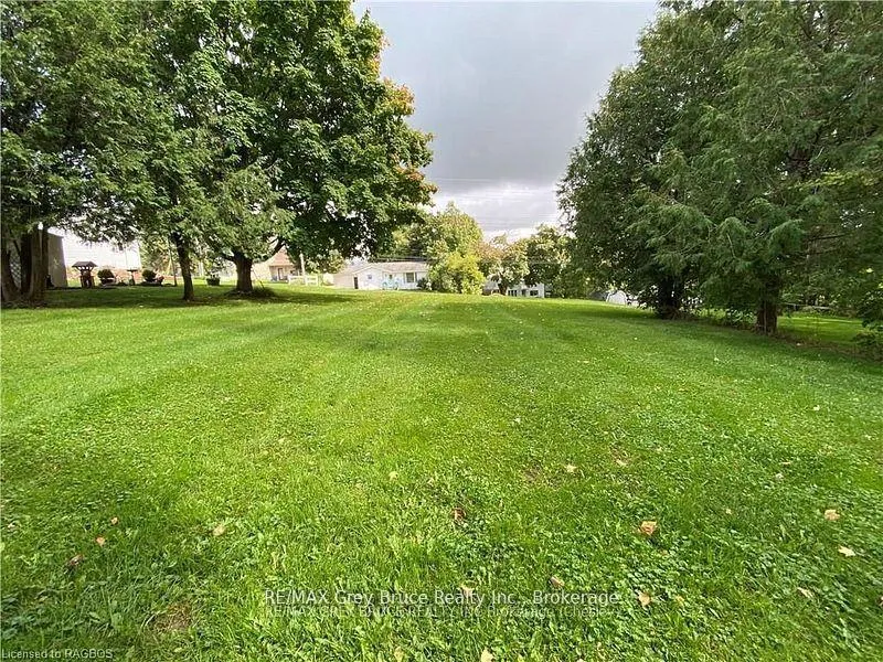 Front of PT LOT 2 2ND Avenue
