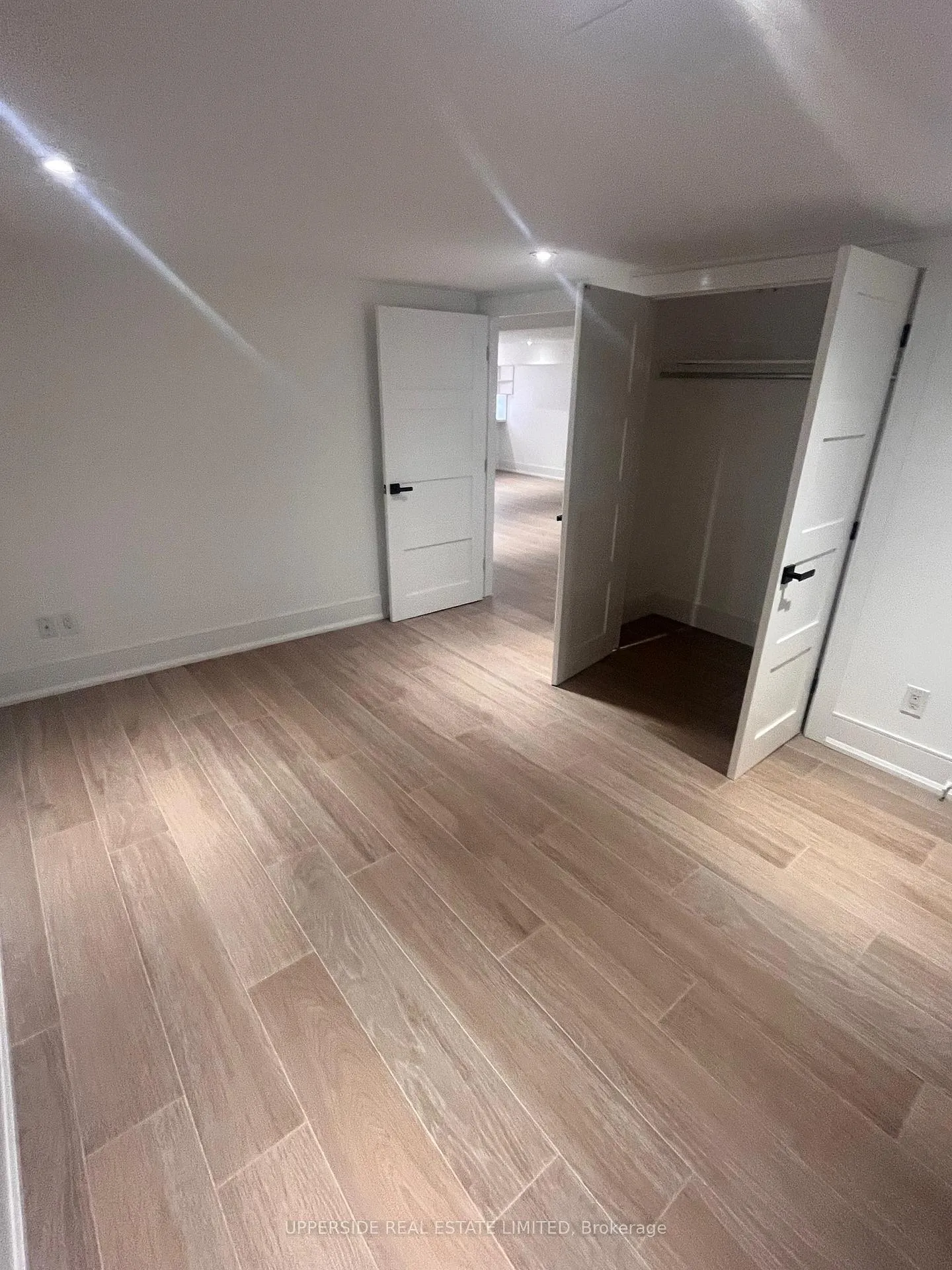 Photo 5 of Unit Basement, 15 Addington Crescent, Brampton, Avondale — HOMEH