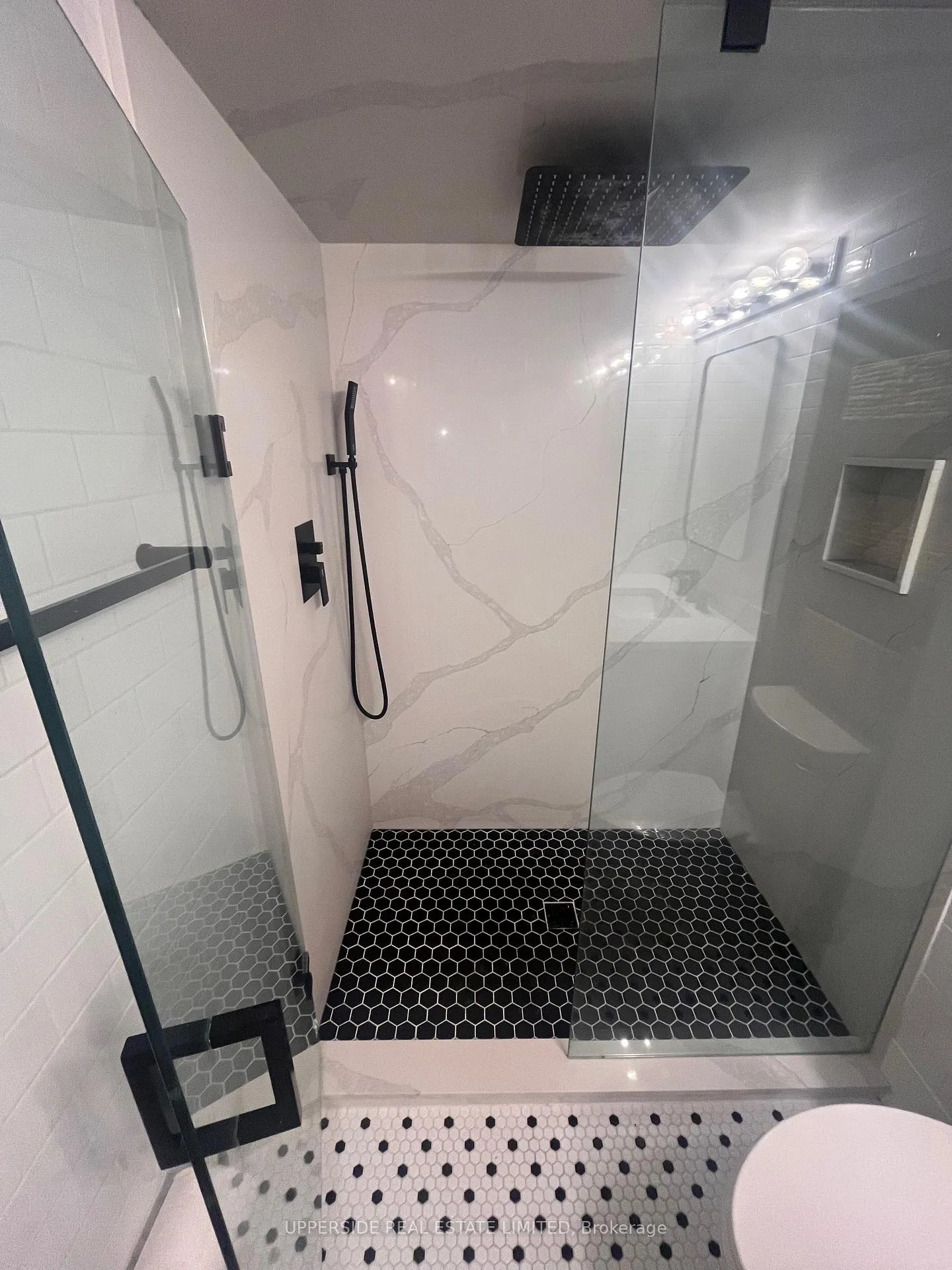 Photo 7 of Unit Basement, 15 Addington Crescent, Brampton, Avondale — HOMEH