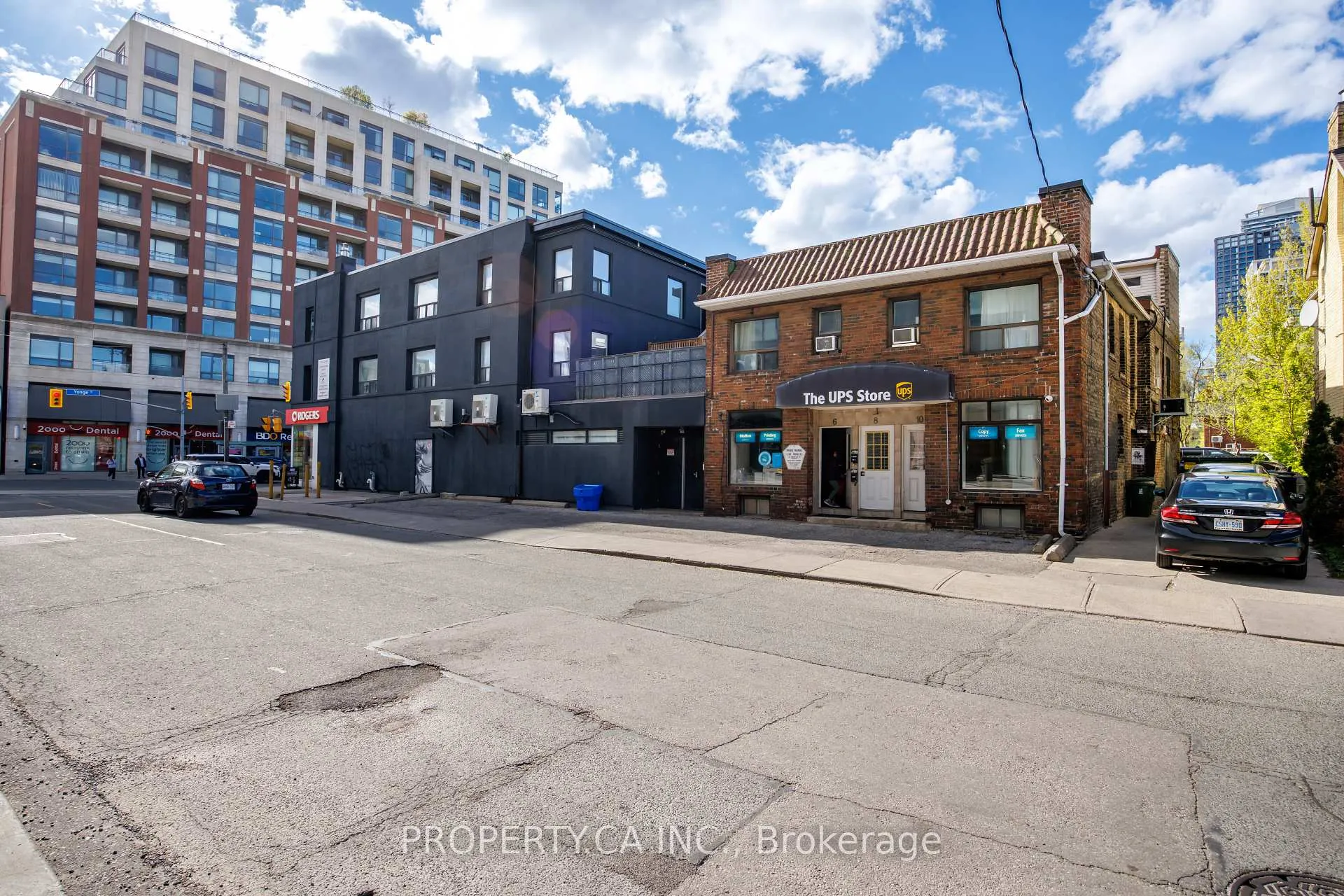 Photo 3 of Unit #100, 1989 Yonge Street, Toronto, Mount Pleasant West — HOMEH