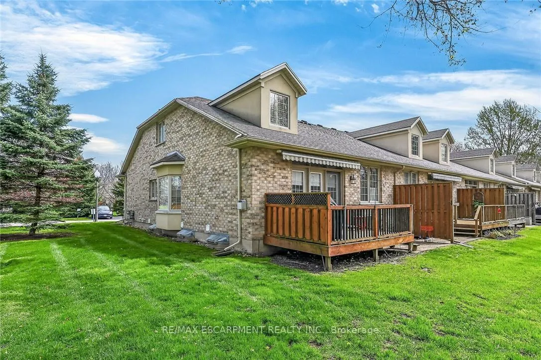 Photo 3 of Unit 22, 1041 Pine Street S, Haldimand, Dunnville — HOMEH