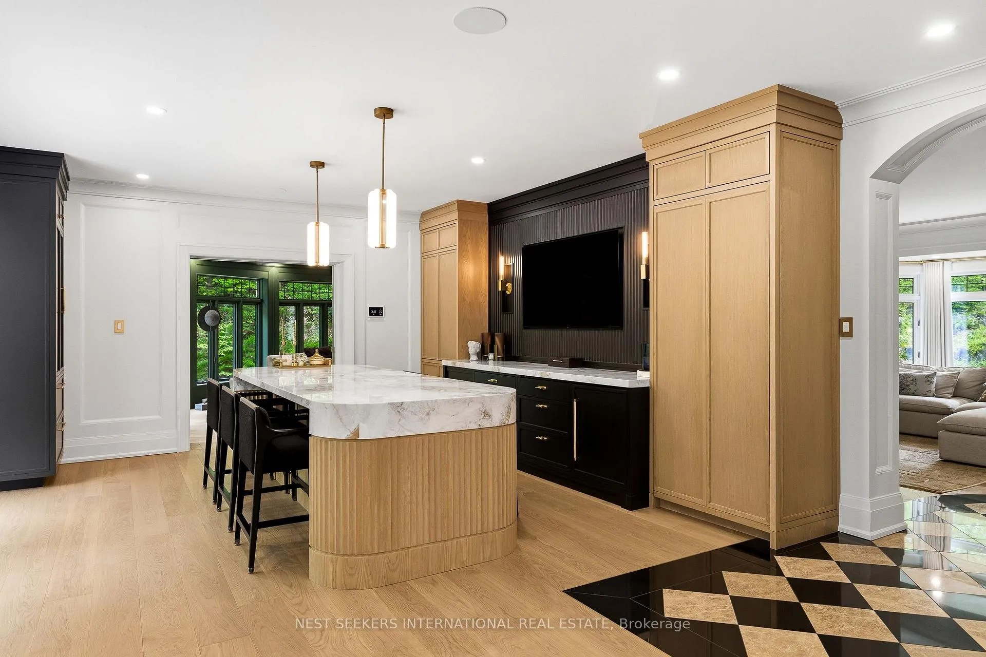 Photo 14 of 35 Kingswood Drive, King, Rural King — HOMEH
