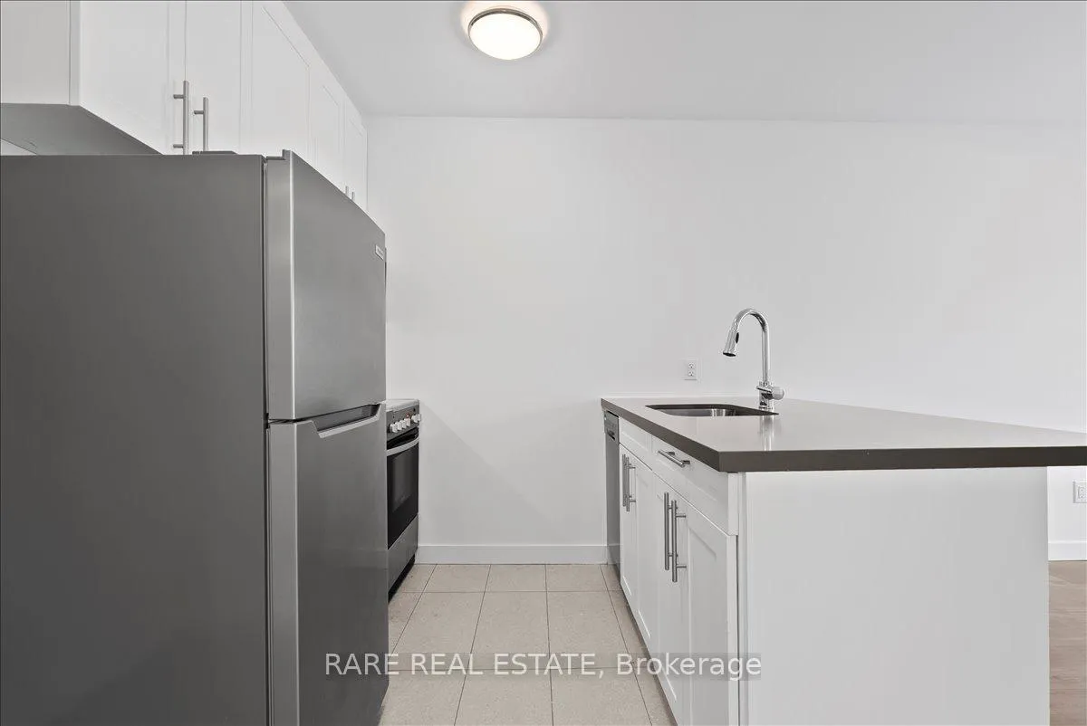 Photo 4 of Unit 106, 10 Garfella Drive, Etobicoke, West Humber-Clairville — HOMEH