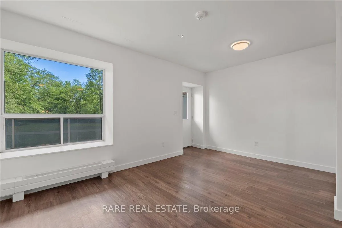 Photo 8 of Unit 106, 10 Garfella Drive, Etobicoke, West Humber-Clairville — HOMEH