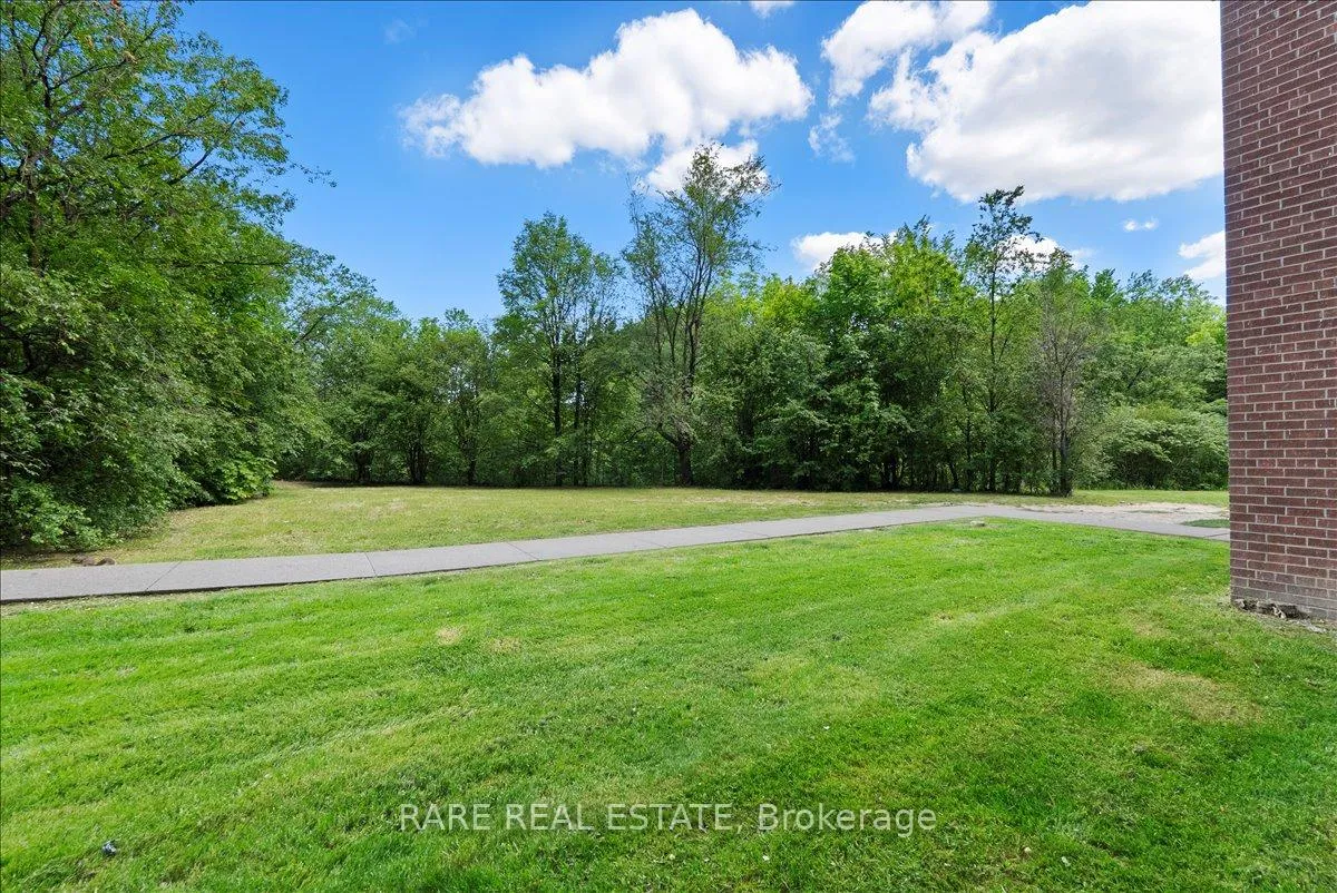 Photo 12 of Unit 106, 10 Garfella Drive, Etobicoke, West Humber-Clairville — HOMEH