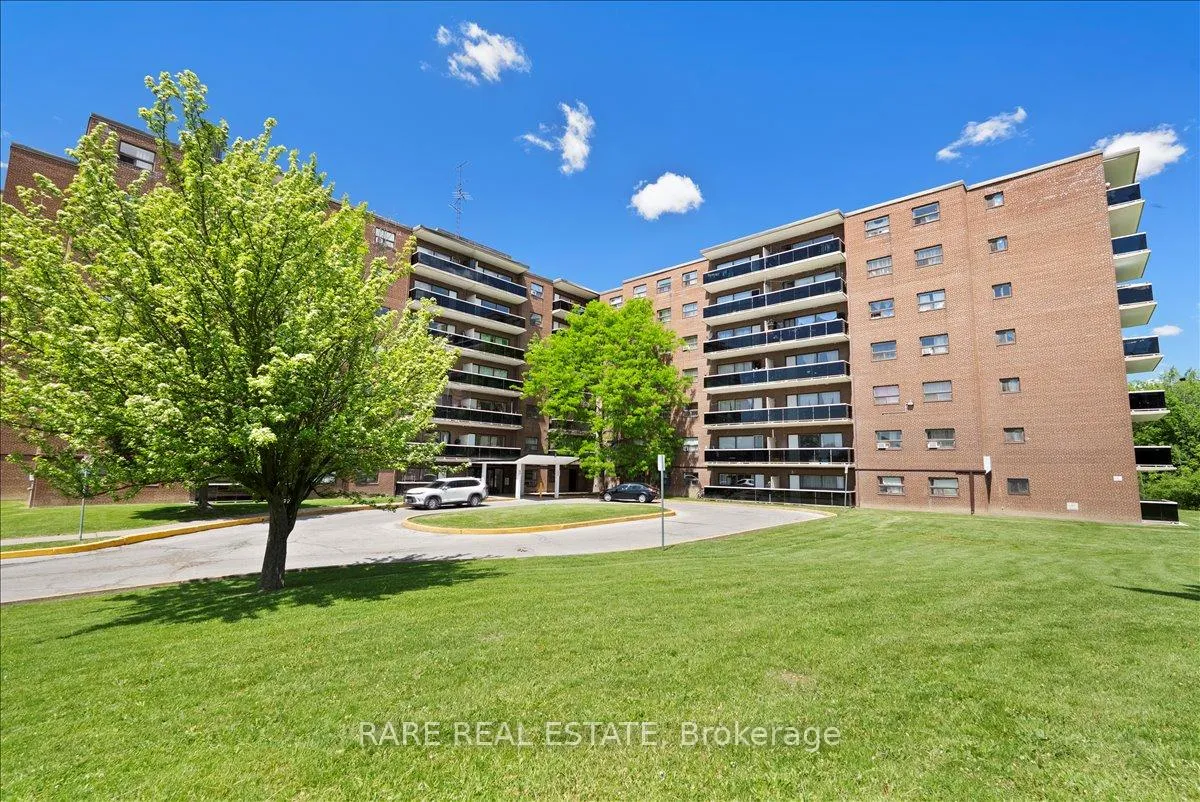 Photo 14 of Unit 106, 10 Garfella Drive, Etobicoke, West Humber-Clairville — HOMEH