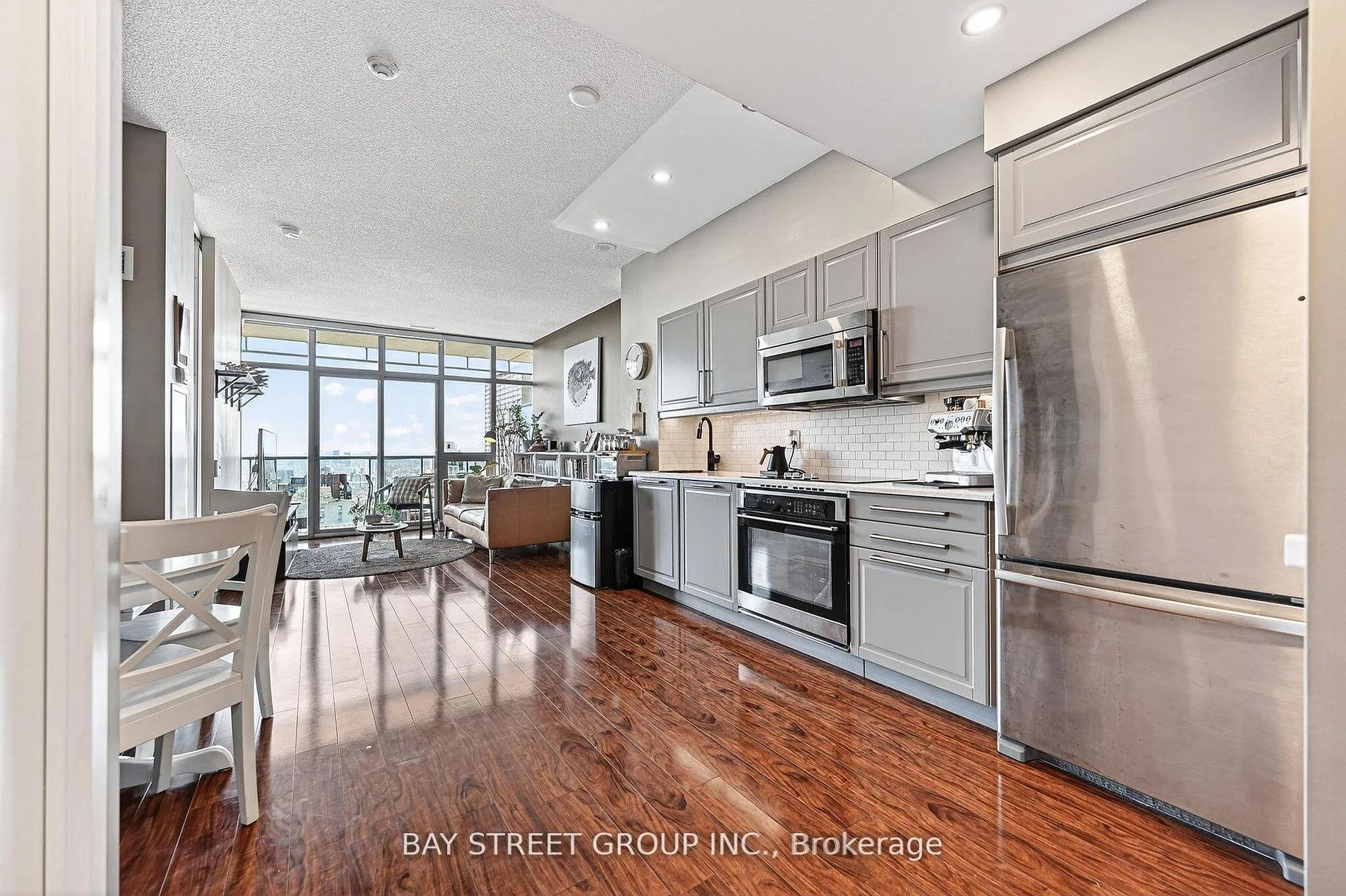 Photo 2 of Unit 3505, 33 Charles Street E, Toronto, Church-Yonge Corridor — HOMEH