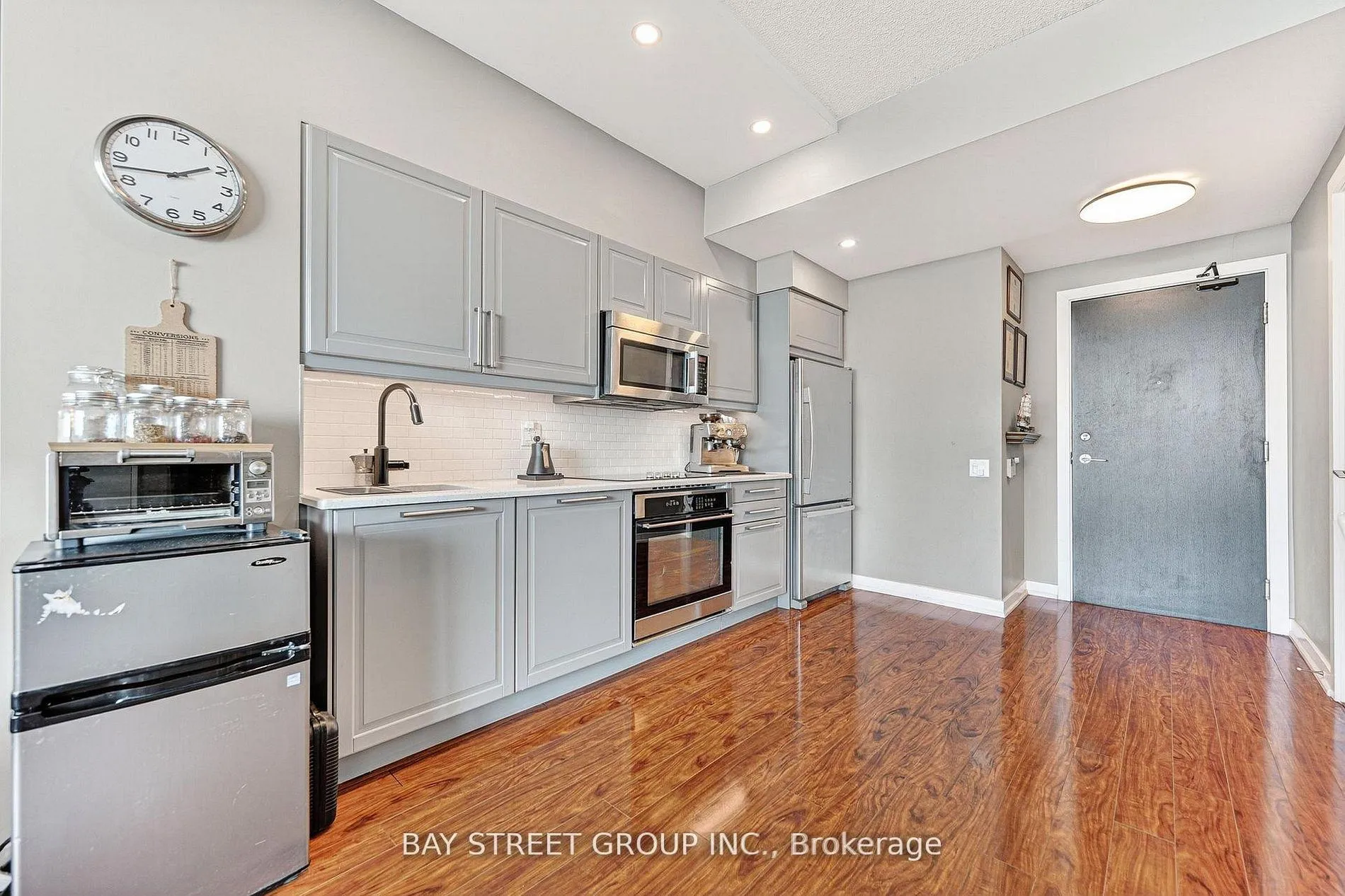Photo 5 of Unit 3505, 33 Charles Street E, Toronto, Church-Yonge Corridor — HOMEH