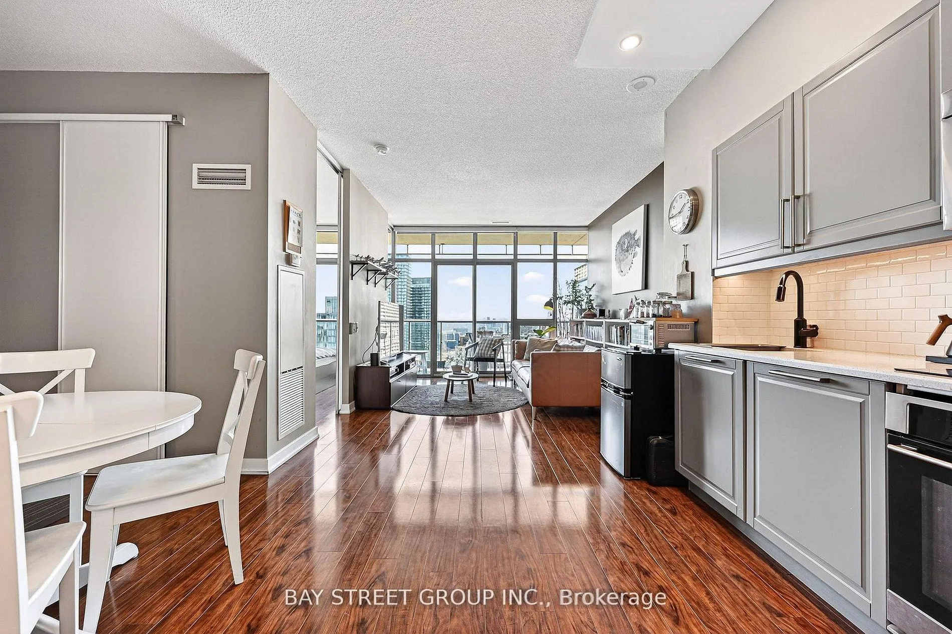 Photo 8 of Unit 3505, 33 Charles Street E, Toronto, Church-Yonge Corridor — HOMEH