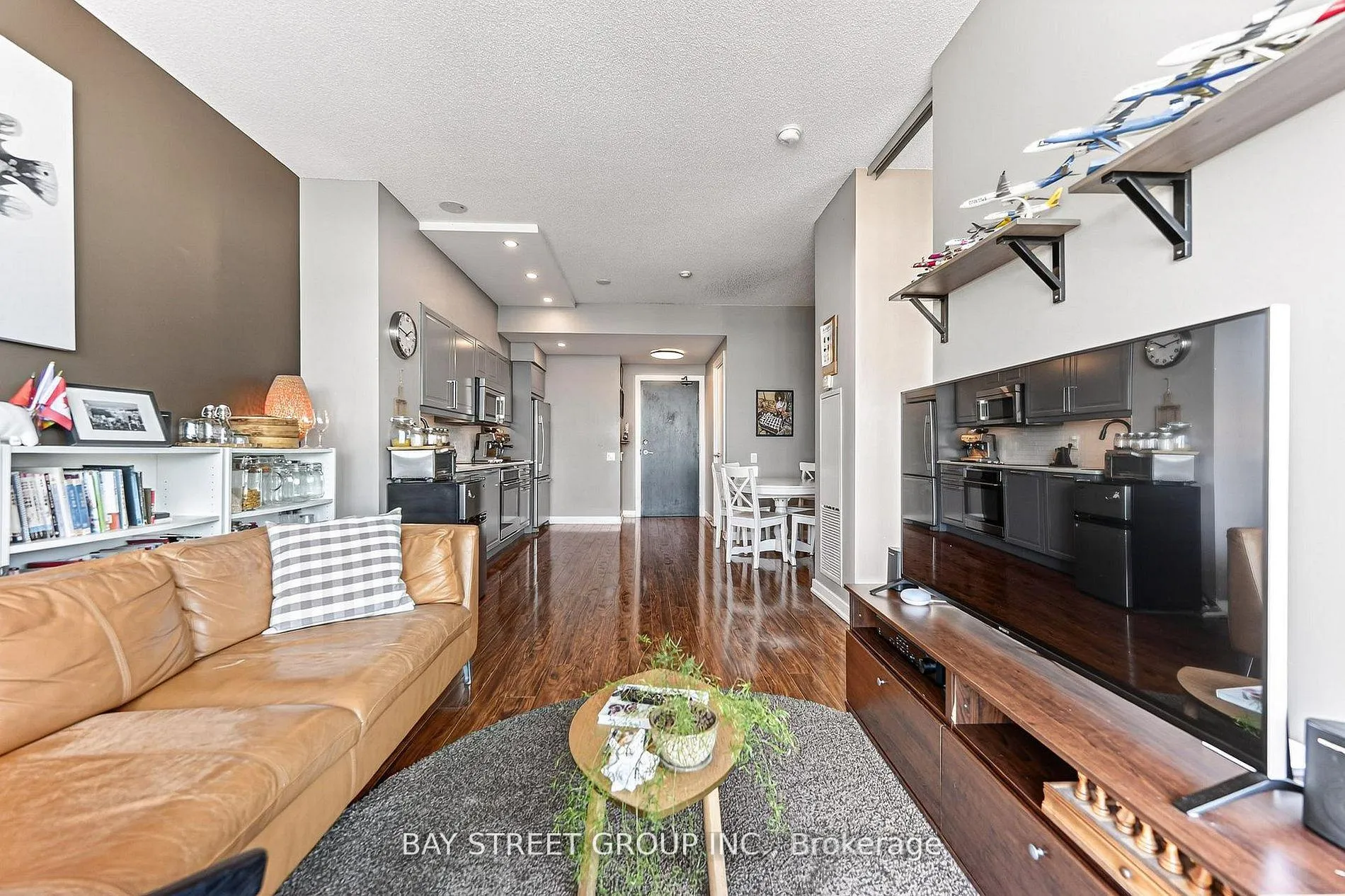 Photo 13 of Unit 3505, 33 Charles Street E, Toronto, Church-Yonge Corridor — HOMEH