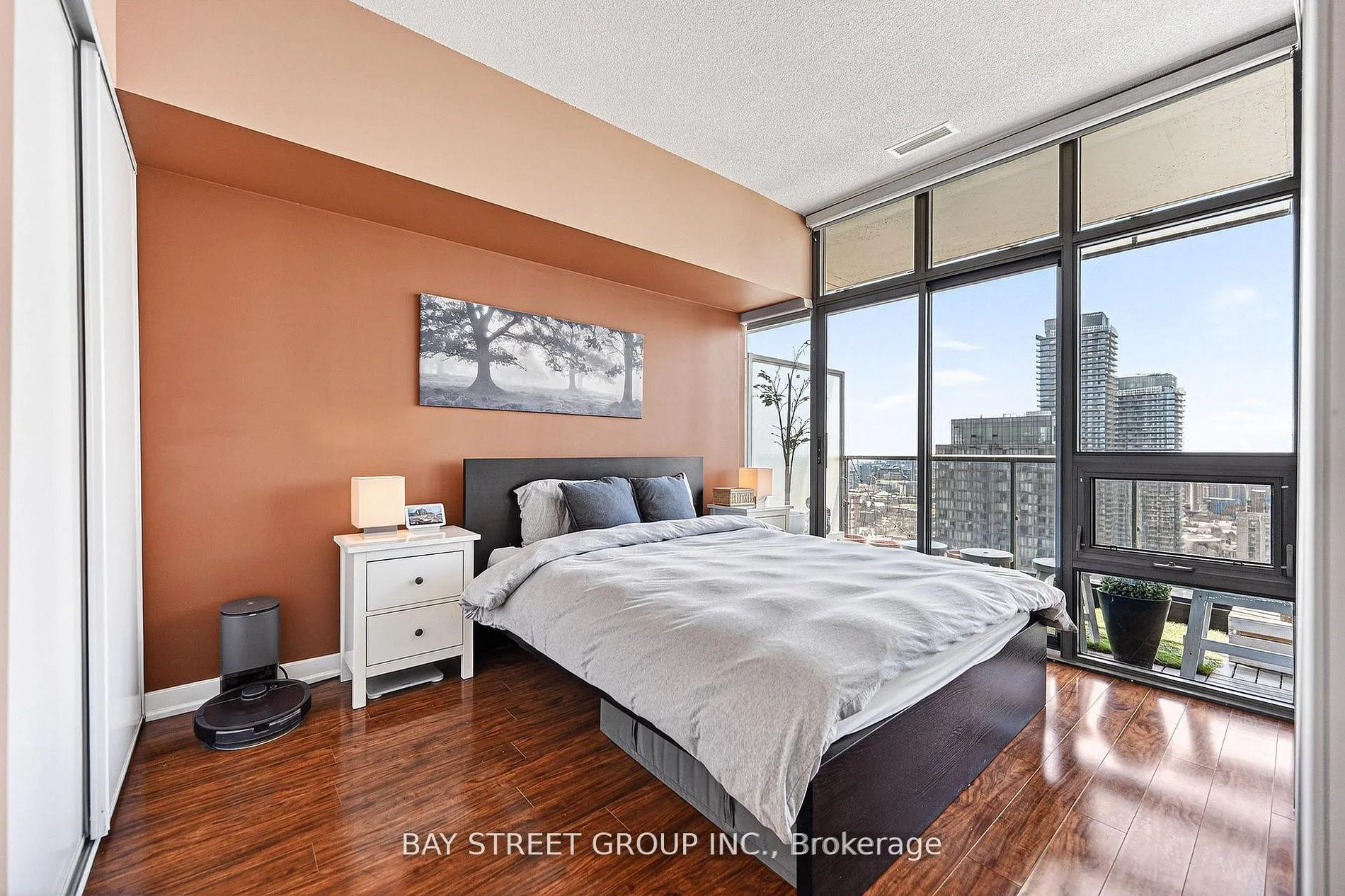 Photo 16 of Unit 3505, 33 Charles Street E, Toronto, Church-Yonge Corridor — HOMEH