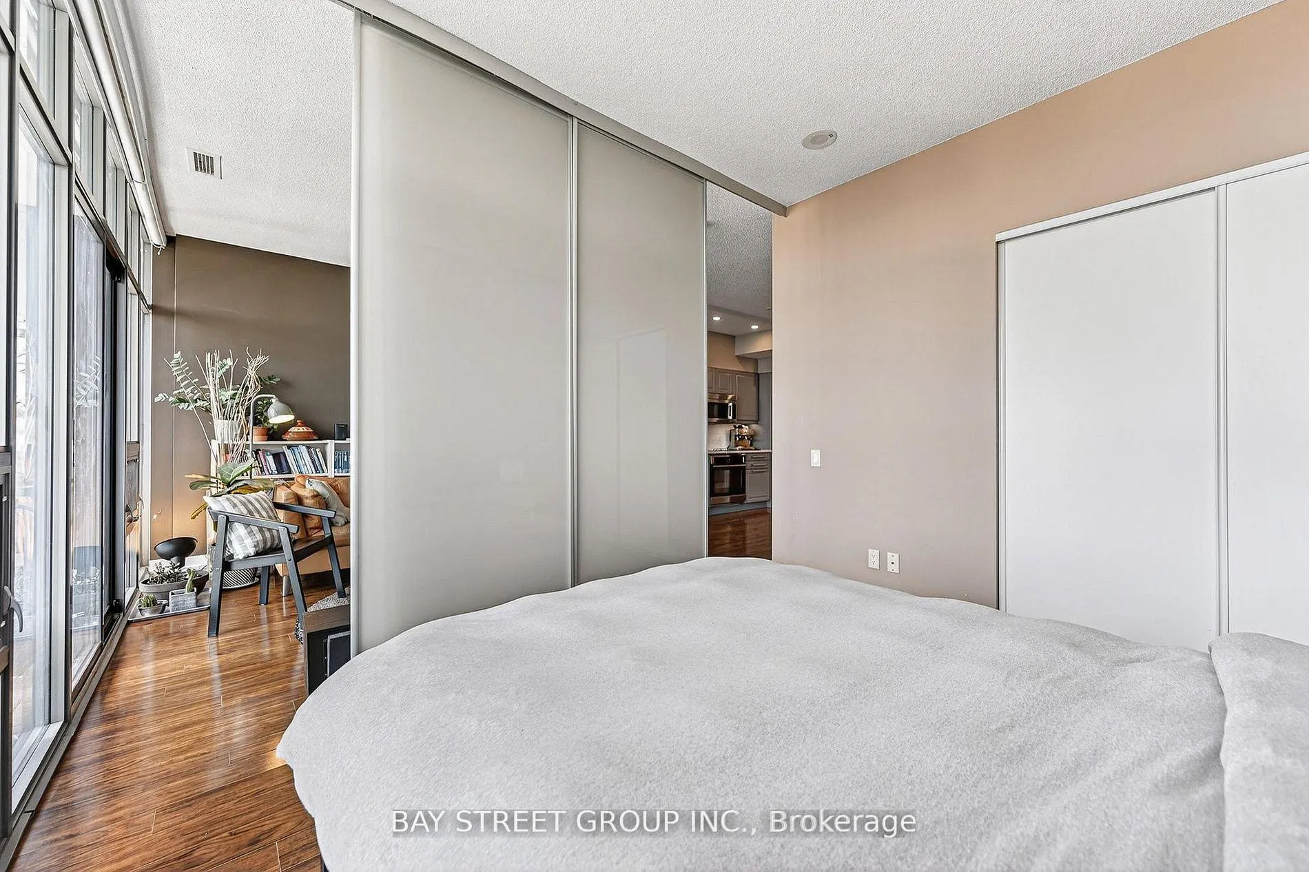 Photo 18 of Unit 3505, 33 Charles Street E, Toronto, Church-Yonge Corridor — HOMEH