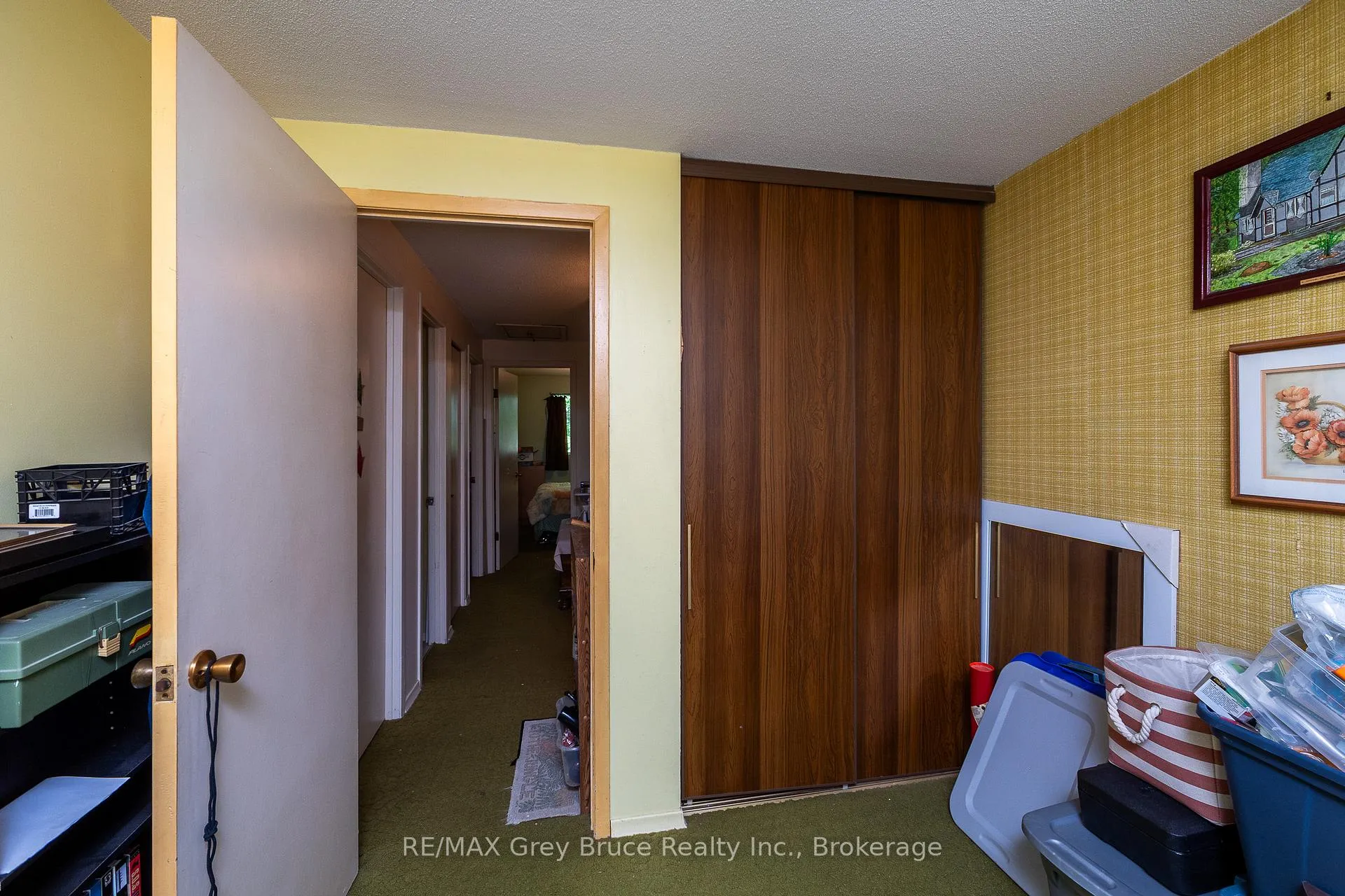 Photo 12 of 1068 11th Street E, Owen Sound — HOMEH
