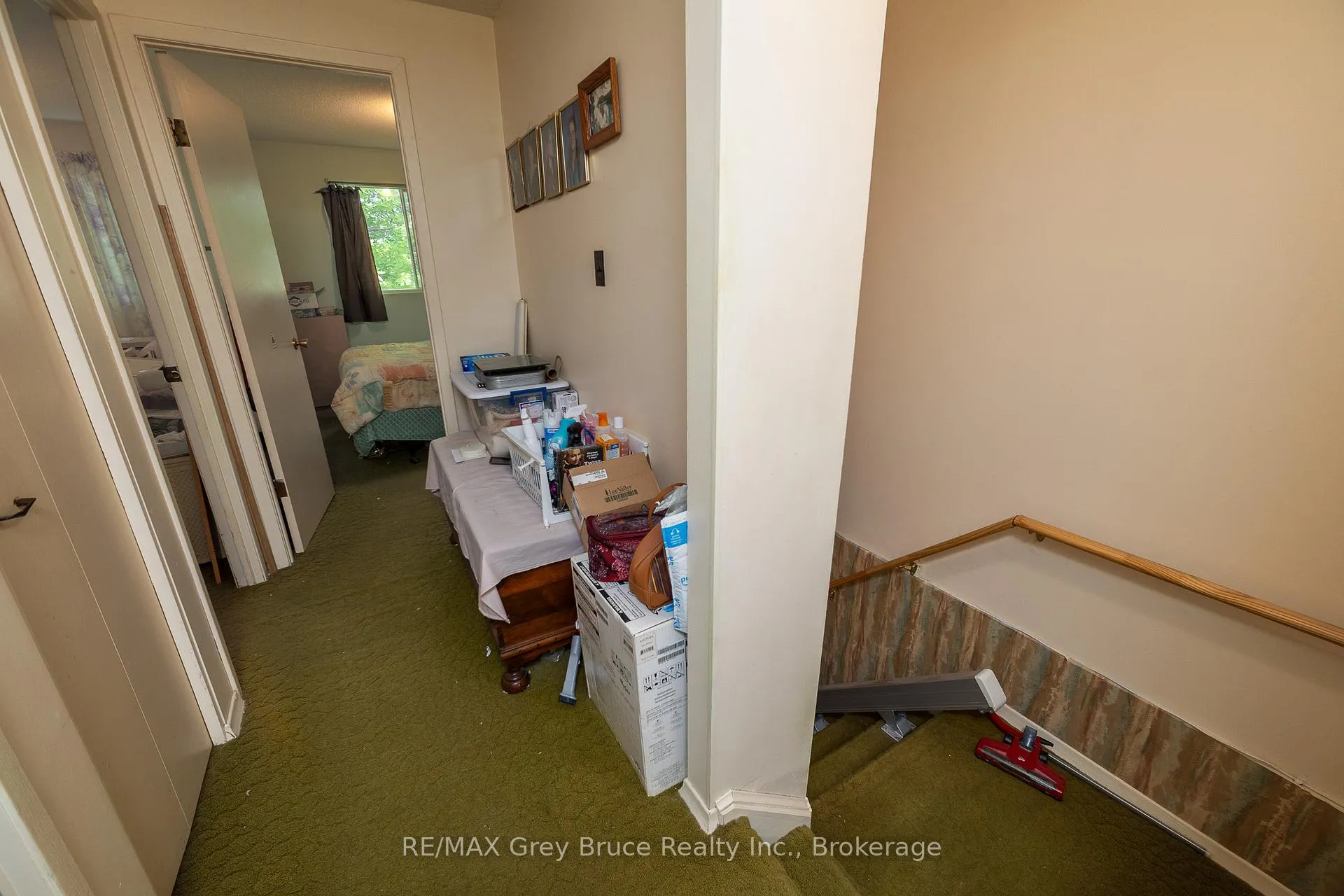 Photo 13 of 1068 11th Street E, Owen Sound — HOMEH