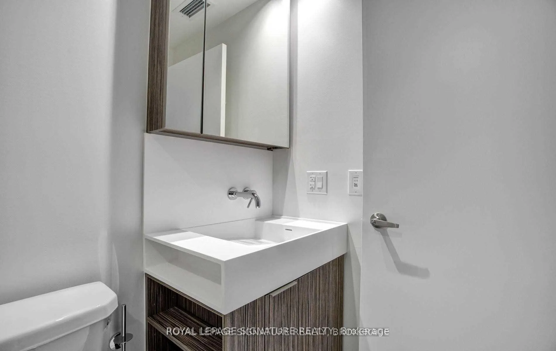 Photo 11 of Unit 1007, 20 Richardson Street, Toronto, Waterfront Communities — HOMEH