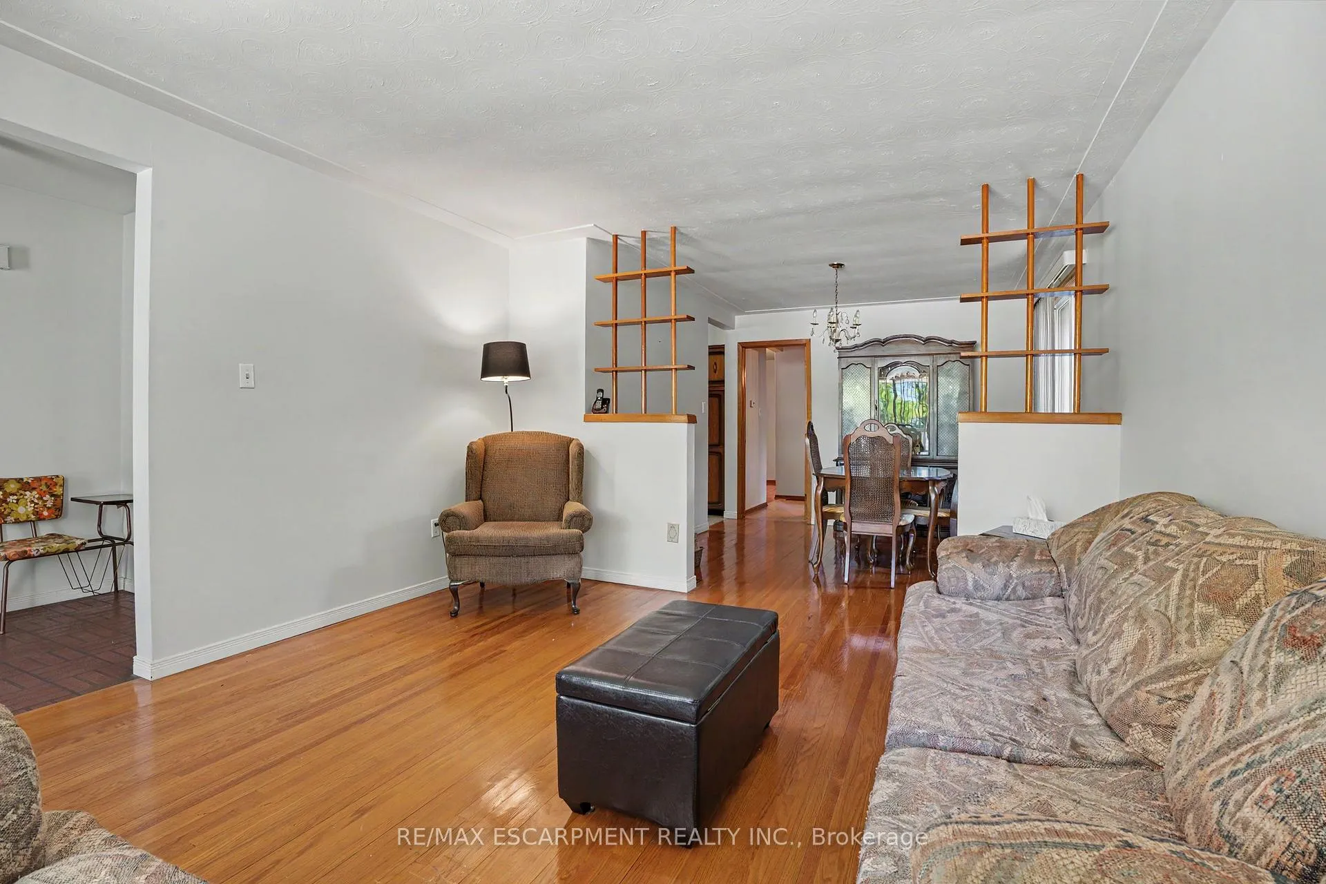 Photo 8 of 95 Fieldway Drive, Hamilton, Bruleville — HOMEH