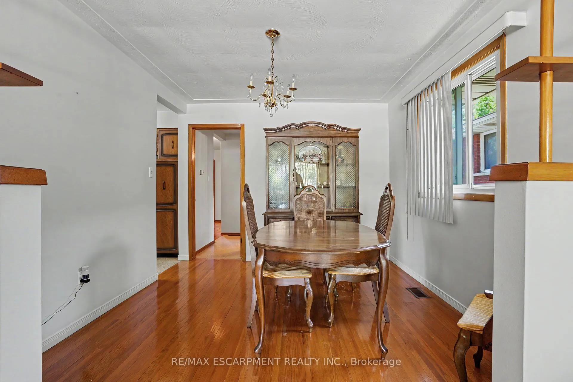 Photo 10 of 95 Fieldway Drive, Hamilton, Bruleville — HOMEH