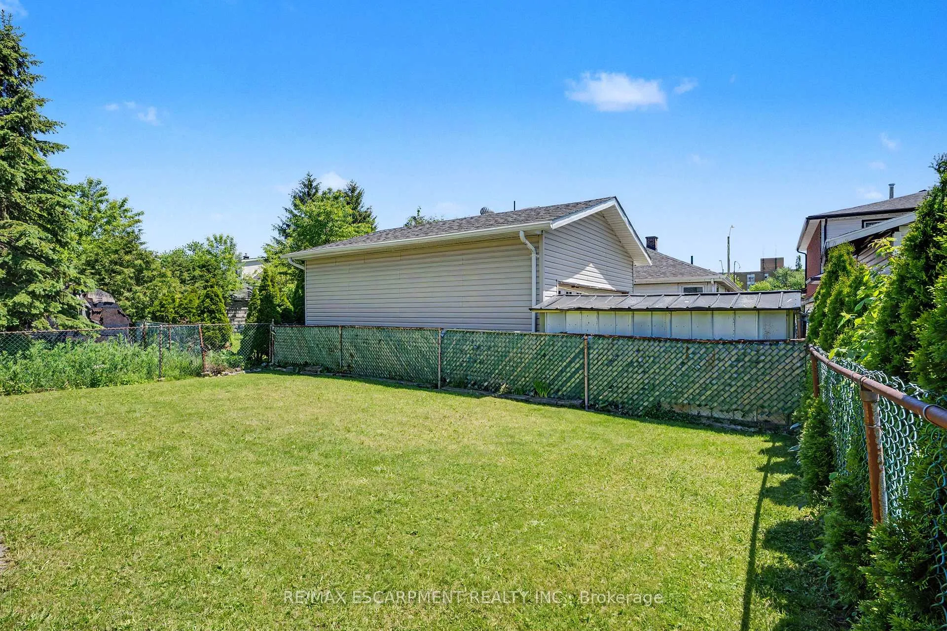 Photo 34 of 95 Fieldway Drive, Hamilton, Bruleville — HOMEH
