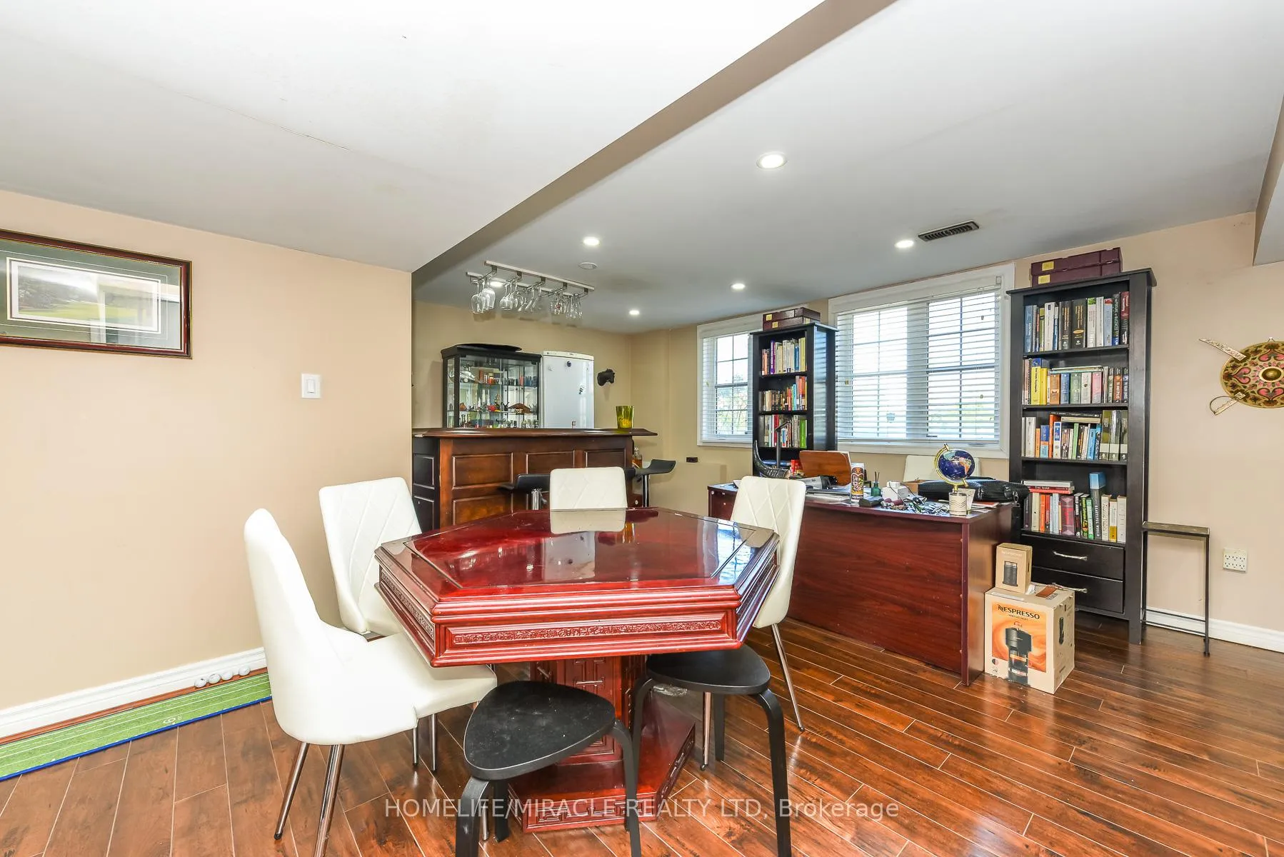 Photo 42 of 23 Roundstone Drive, Brampton, Credit Valley — HOMEH