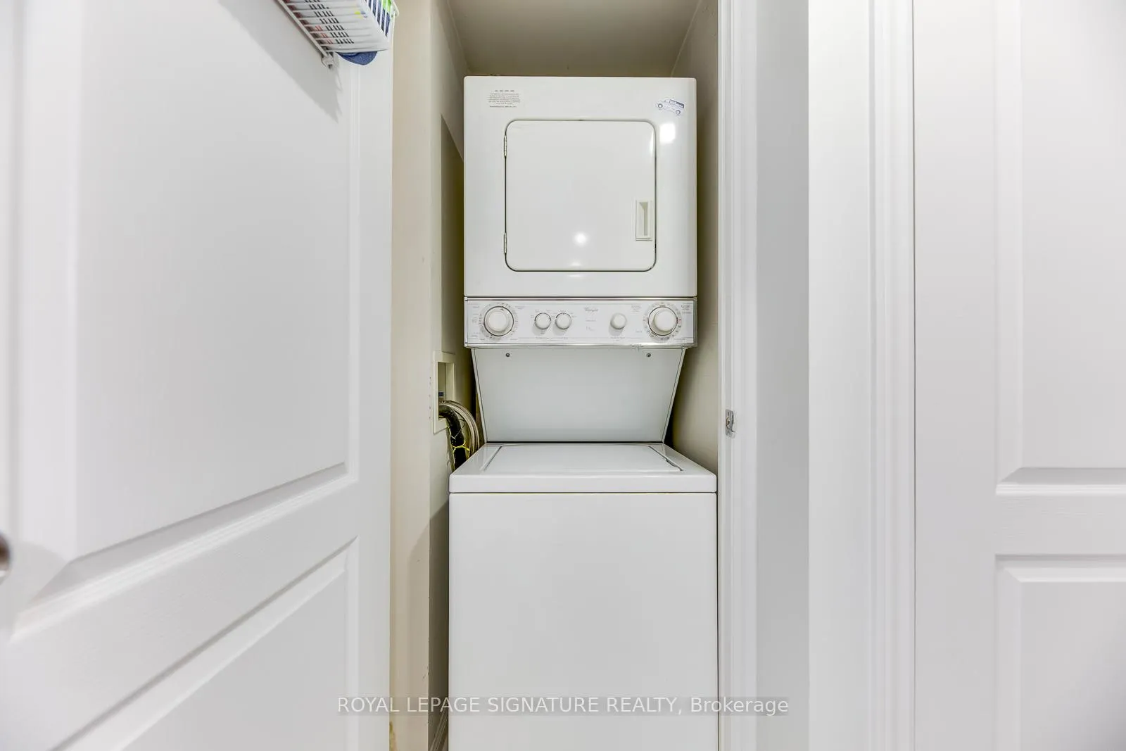 Photo 11 of Unit 525, 10 Douro Street, Toronto, Niagara — HOMEH