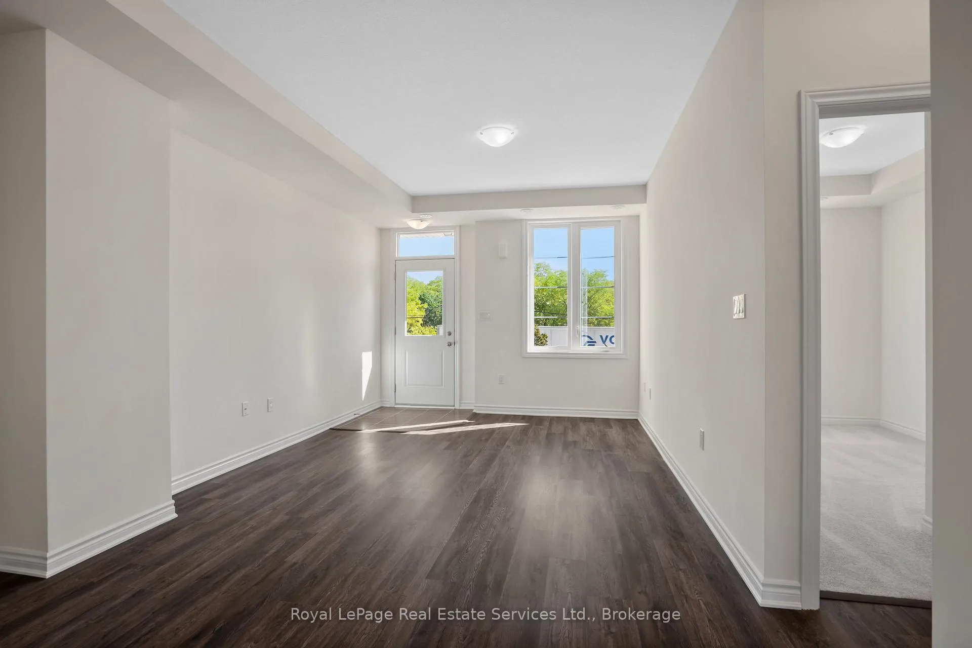 Photo 3 of Unit 68, 383 Dundas Street E, Hamilton, Waterdown — HOMEH