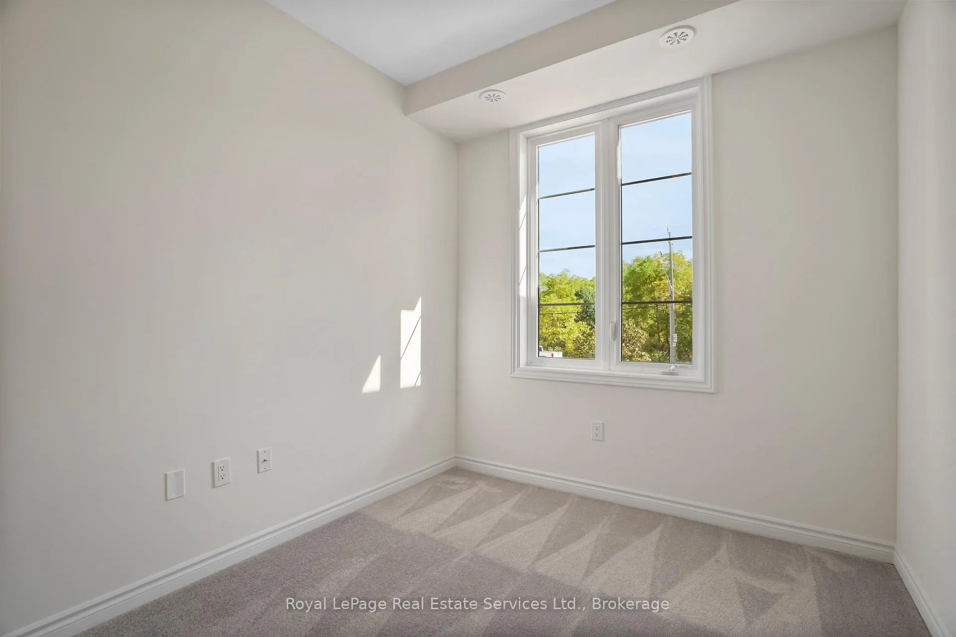 Photo 19 of Unit 68, 383 Dundas Street E, Hamilton, Waterdown — HOMEH