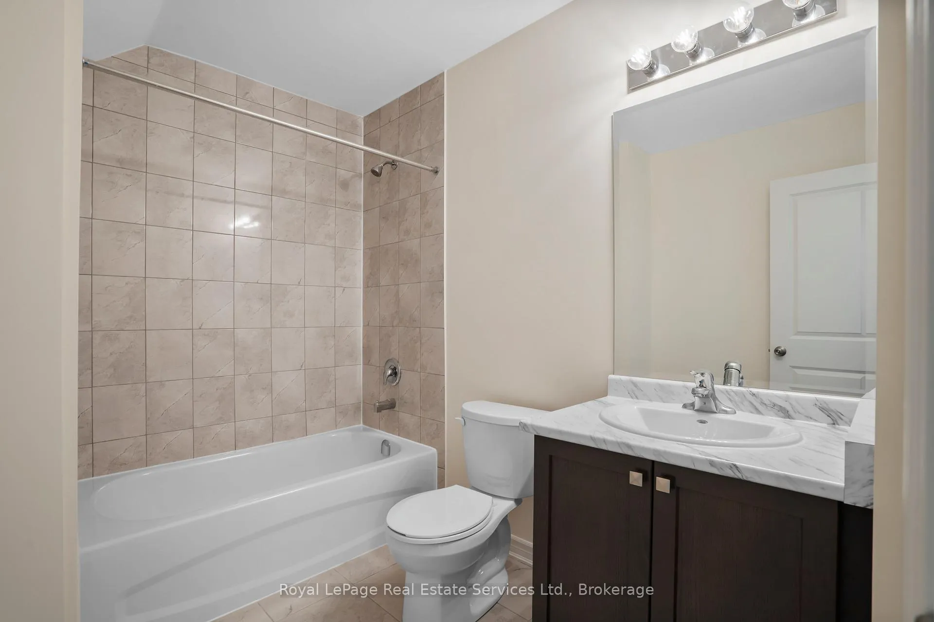 Photo 25 of Unit 68, 383 Dundas Street E, Hamilton, Waterdown — HOMEH