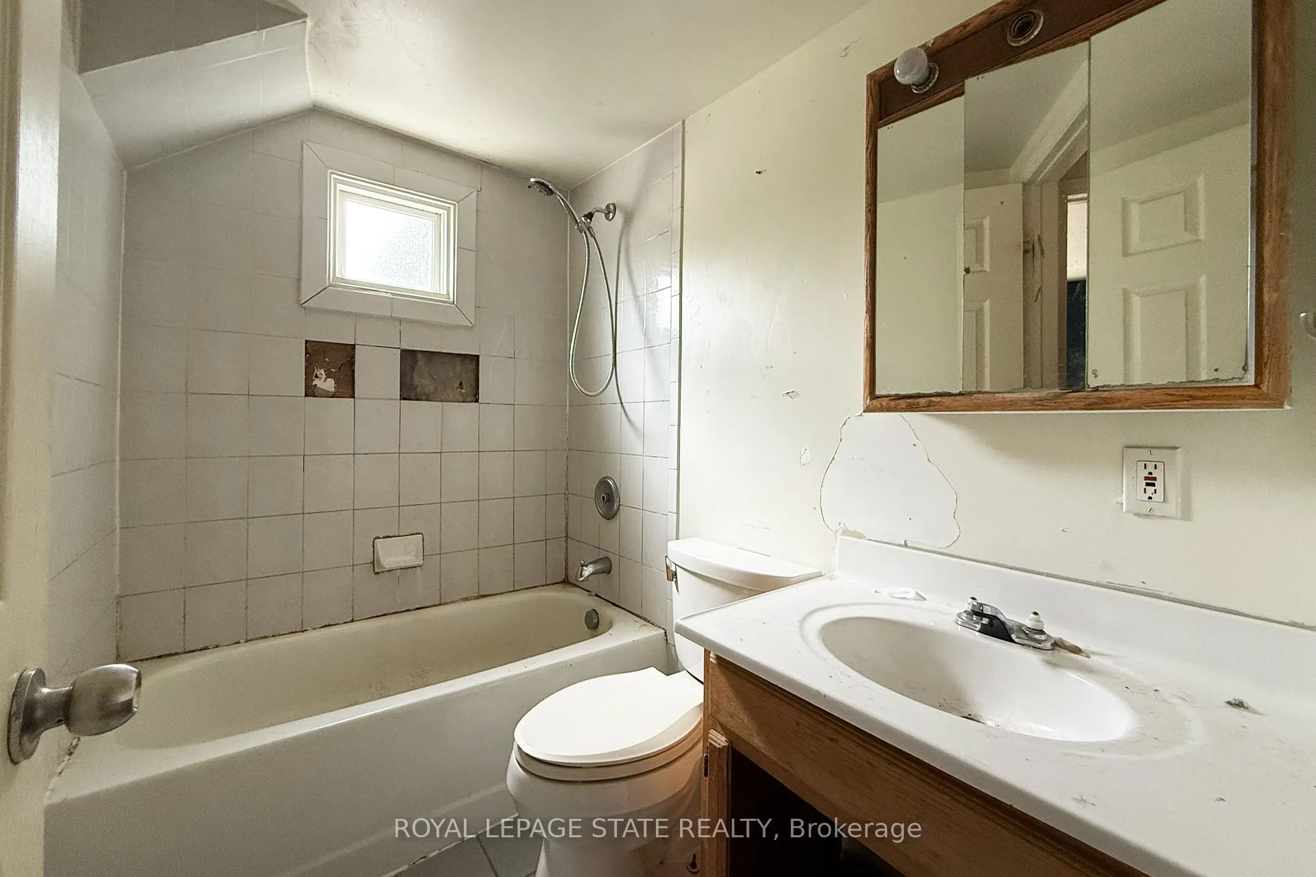 Photo 14 of 260 Emerson Street, Hamilton, Ainslie Wood — HOMEH