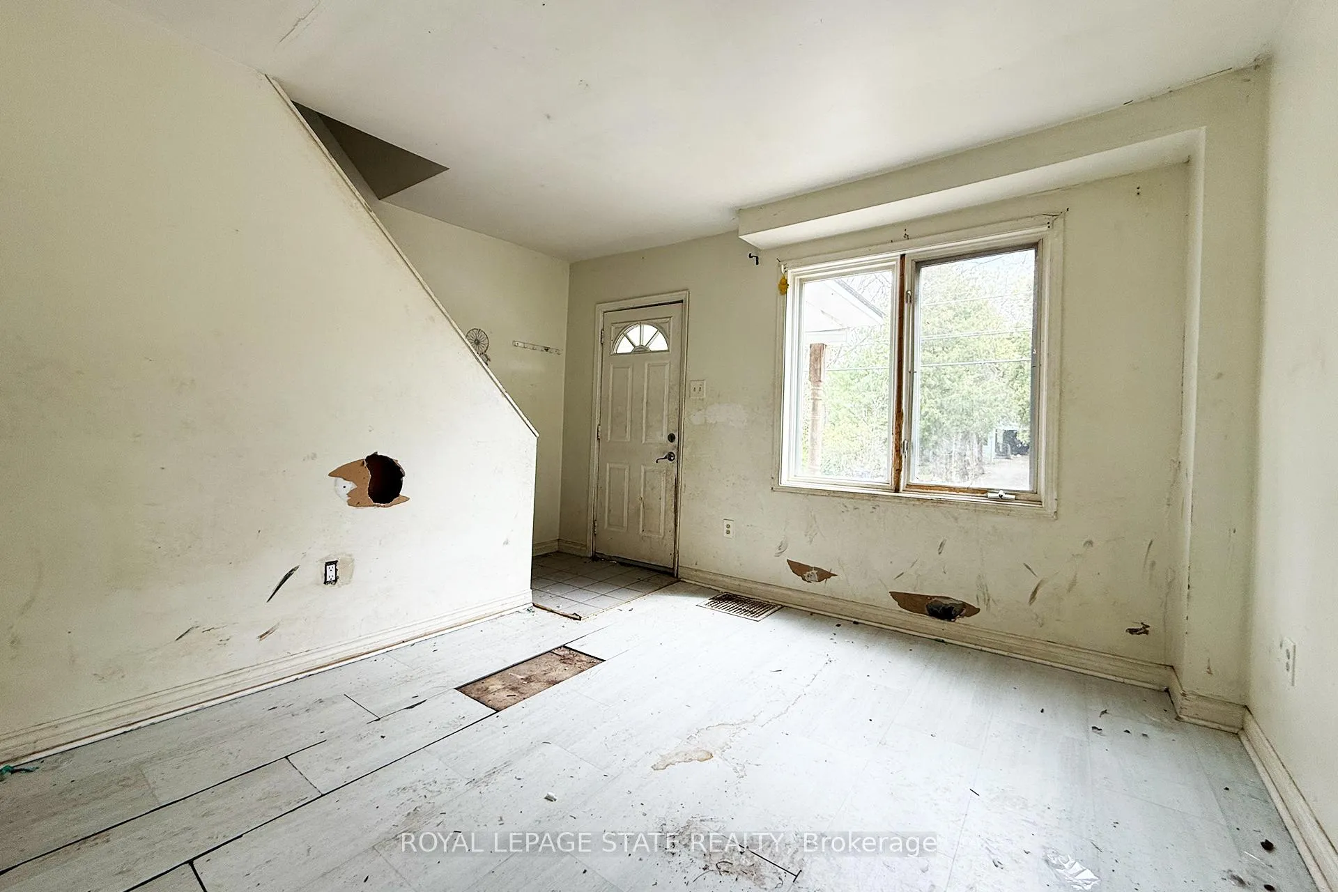 Photo 16 of 260 Emerson Street, Hamilton, Ainslie Wood — HOMEH