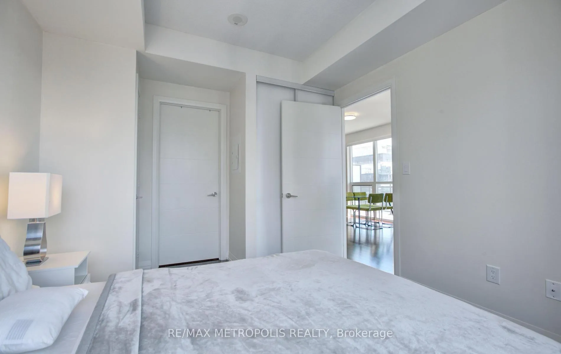 Photo 10 of Unit 2015, 460 Adelaide Street E, Toronto, Moss Park — HOMEH